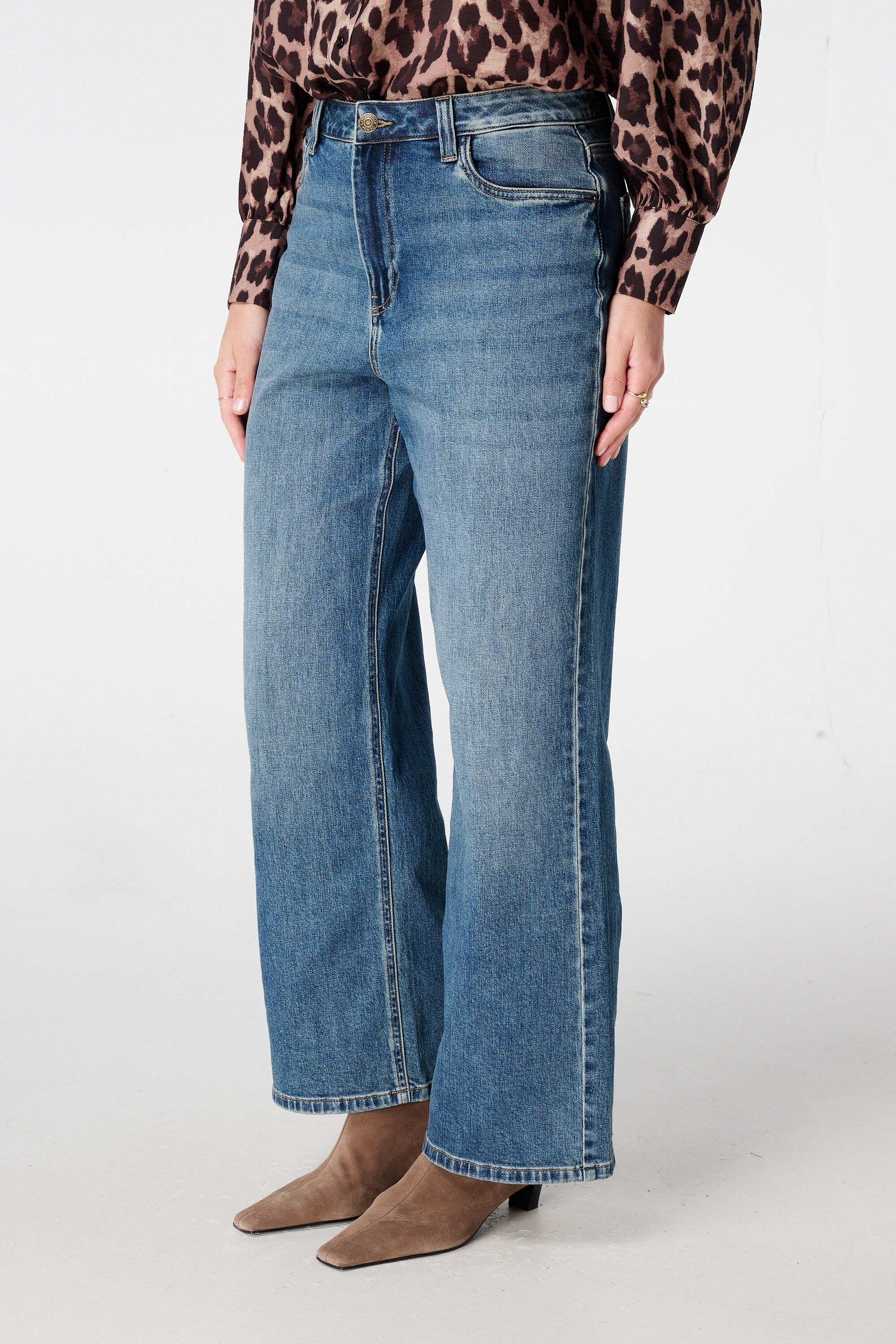 Wide leg jeans IVY image number 5
