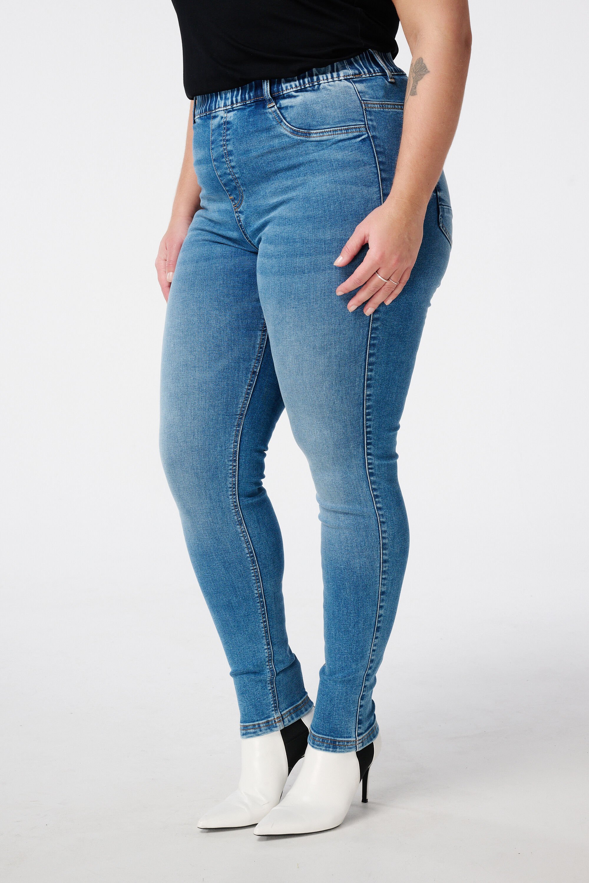 Tregging met denim look image number 5