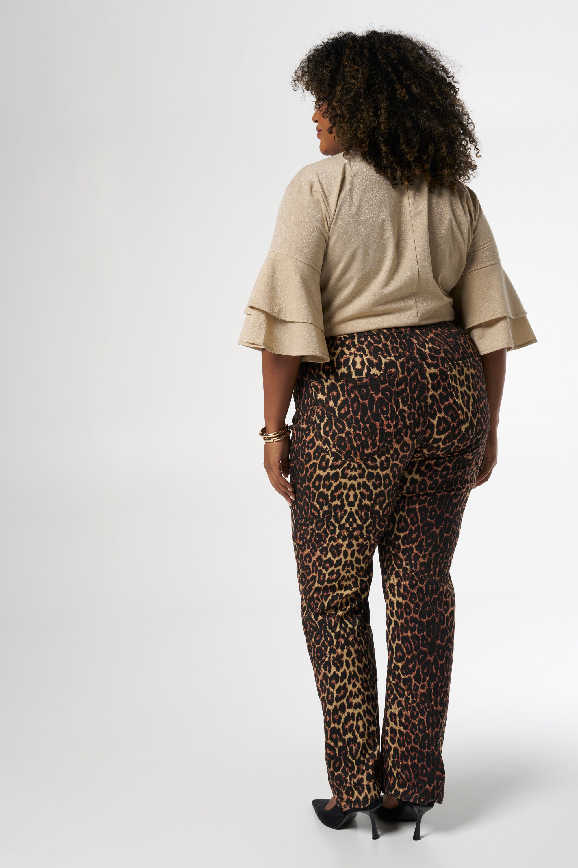 Jeans met panterprint image number 3