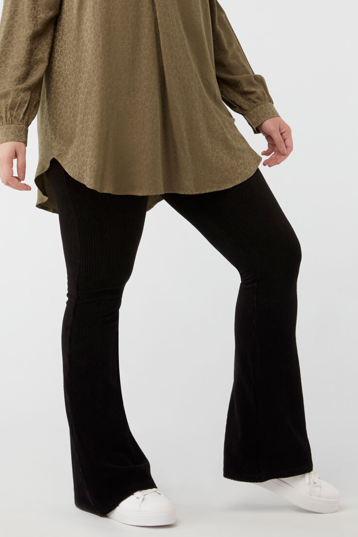 Flared legging image number 5