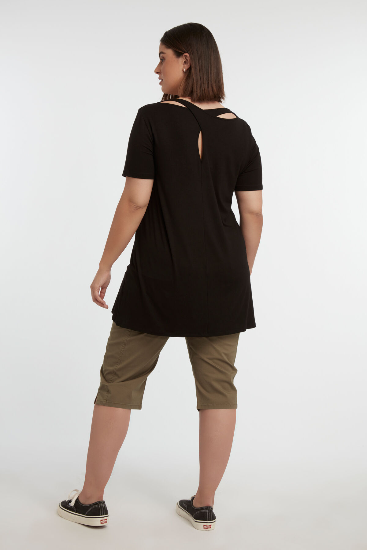 Effen lang T-shirt met rugdetail  image number 4