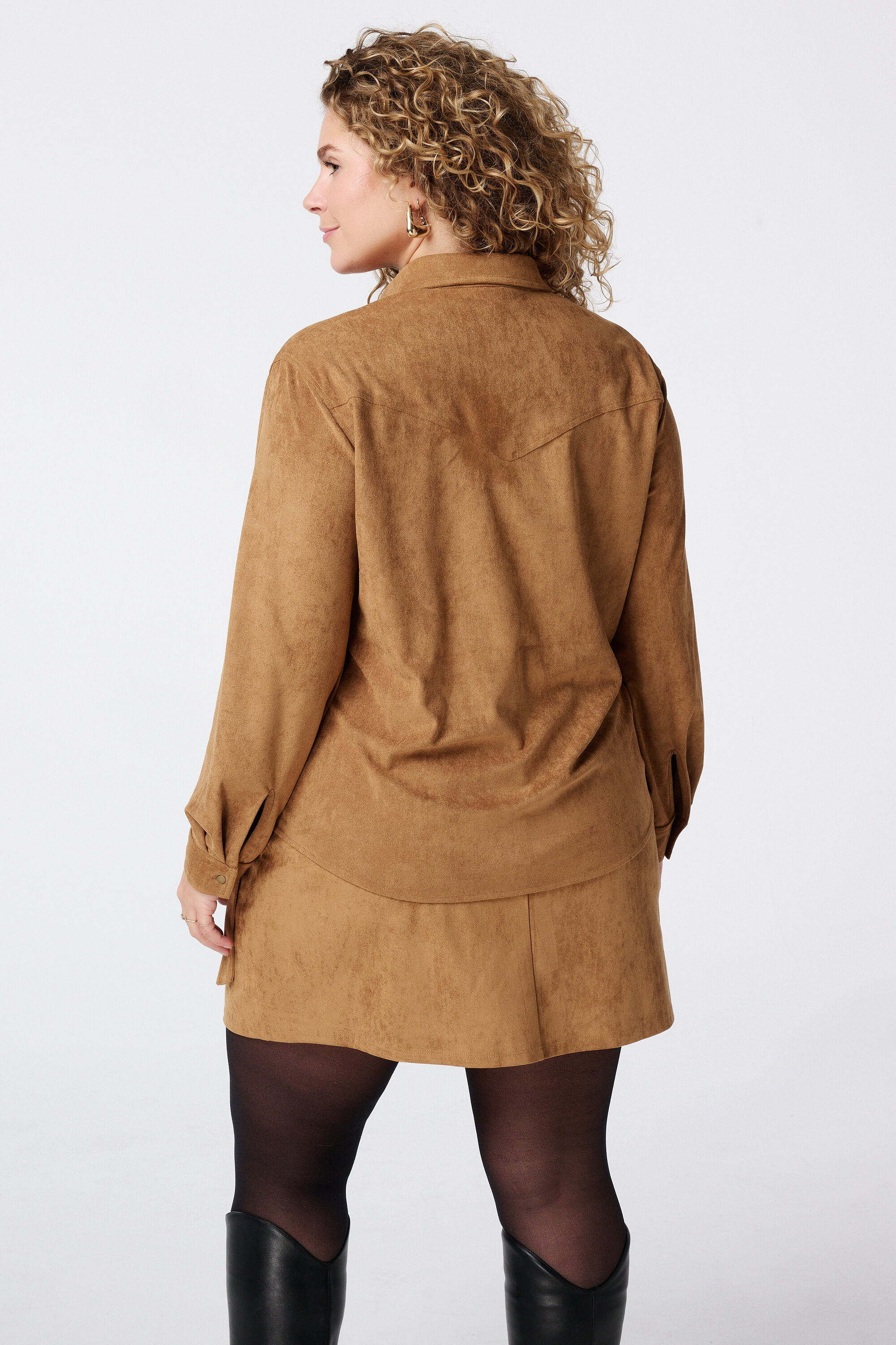 Suede blouse met zakken image number 3