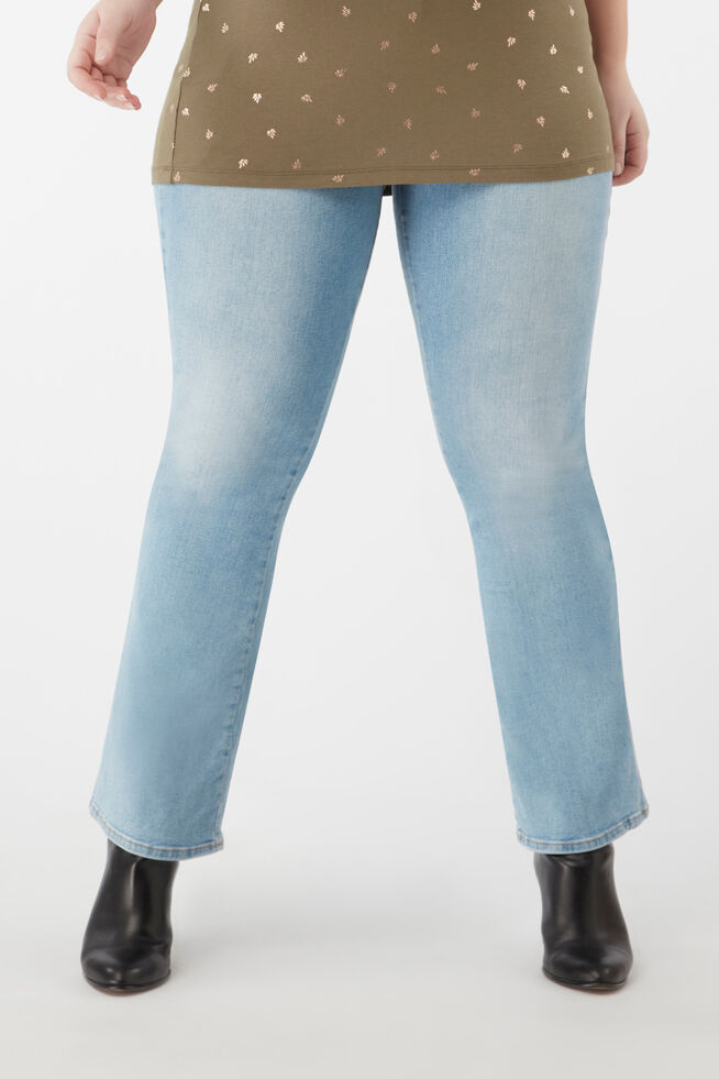 Flared leg high waist jeans image number 4