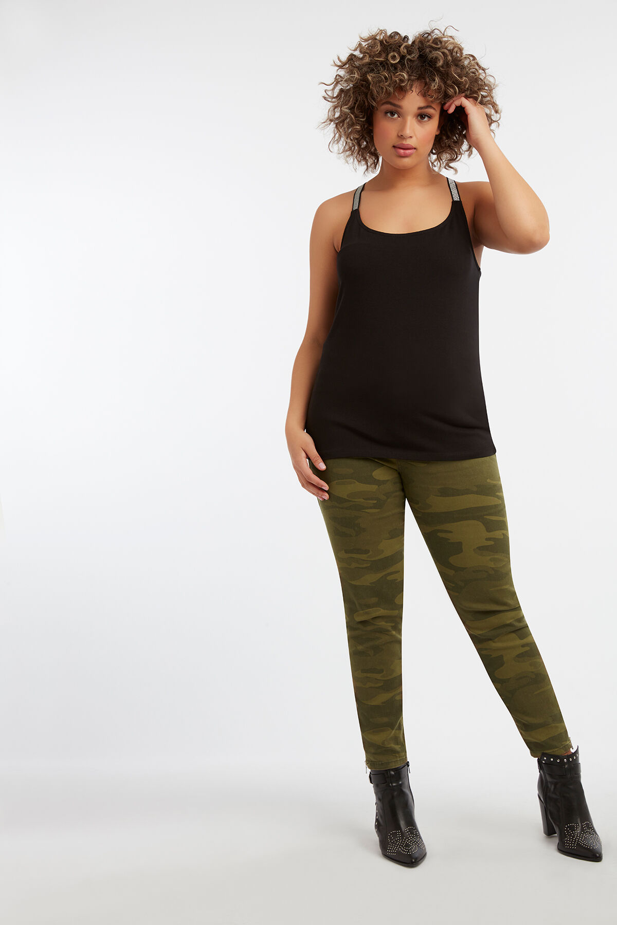 Broek met camouflage print image number 5
