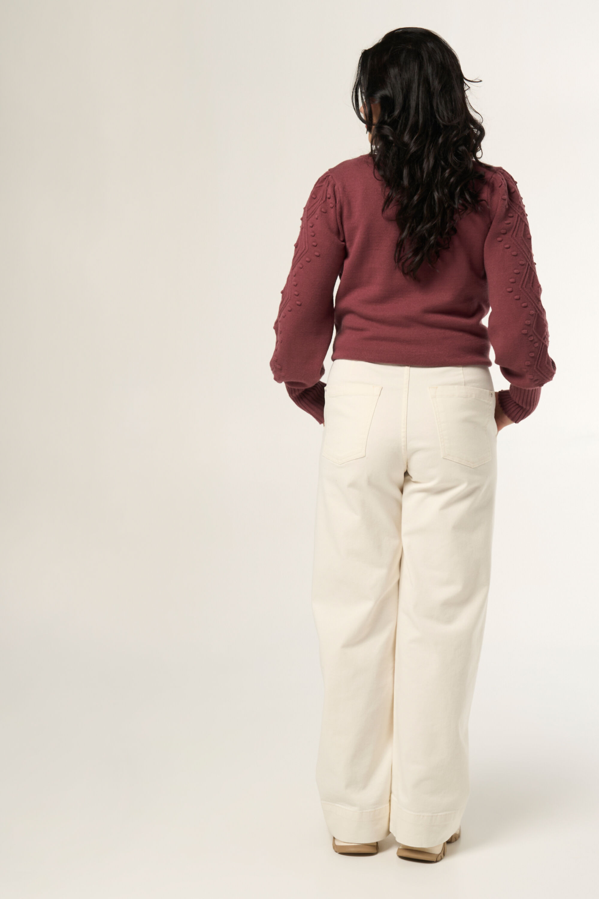 Wide leg jeans image number 3