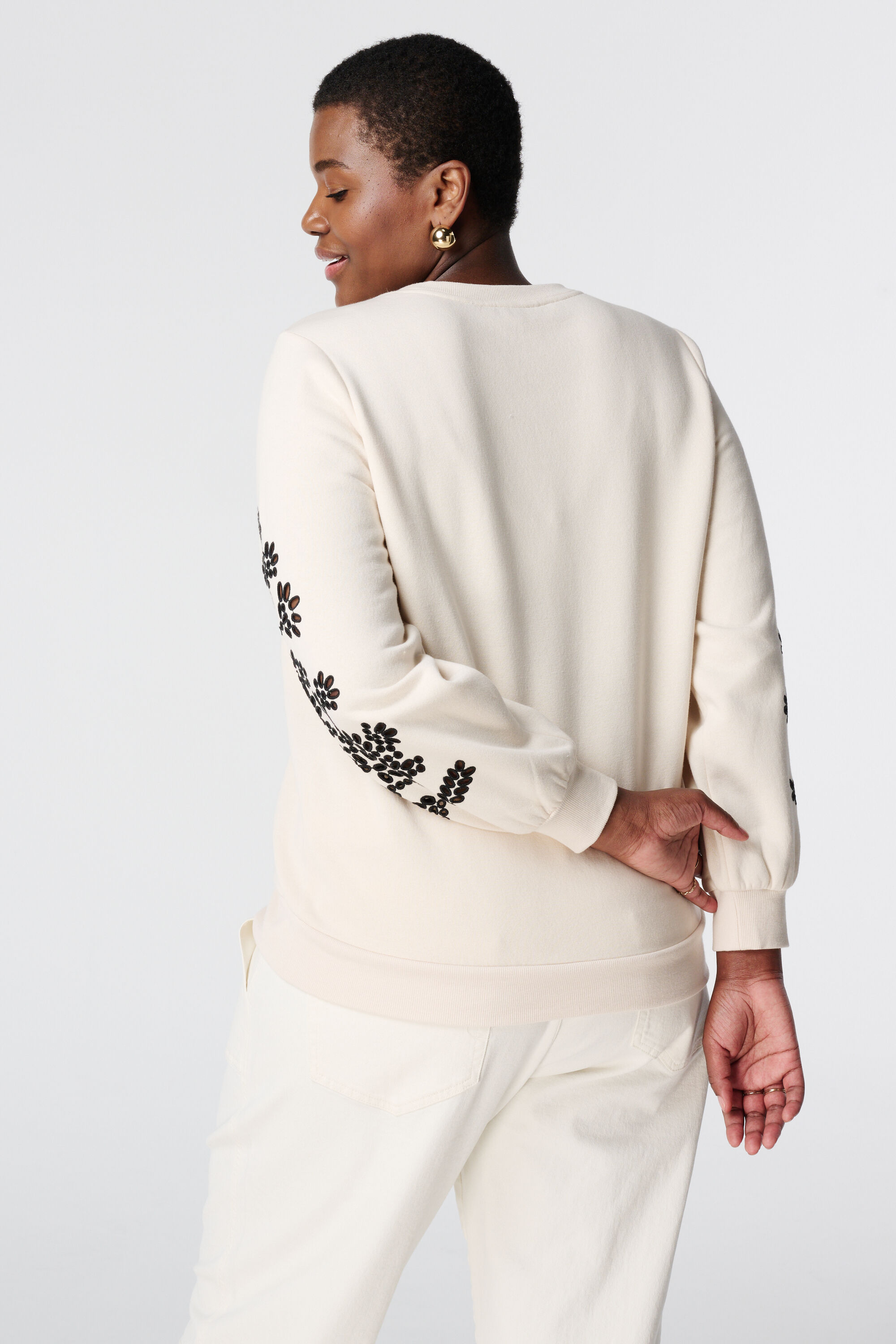 Sweater met borduursel op mouwen image number 3