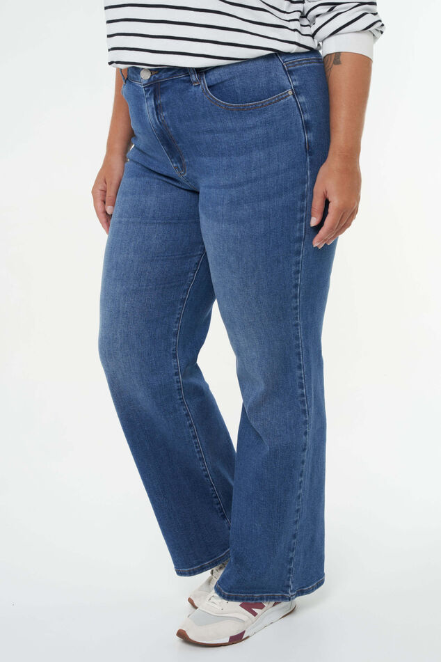 Jeans met wijde pijpen image number 6