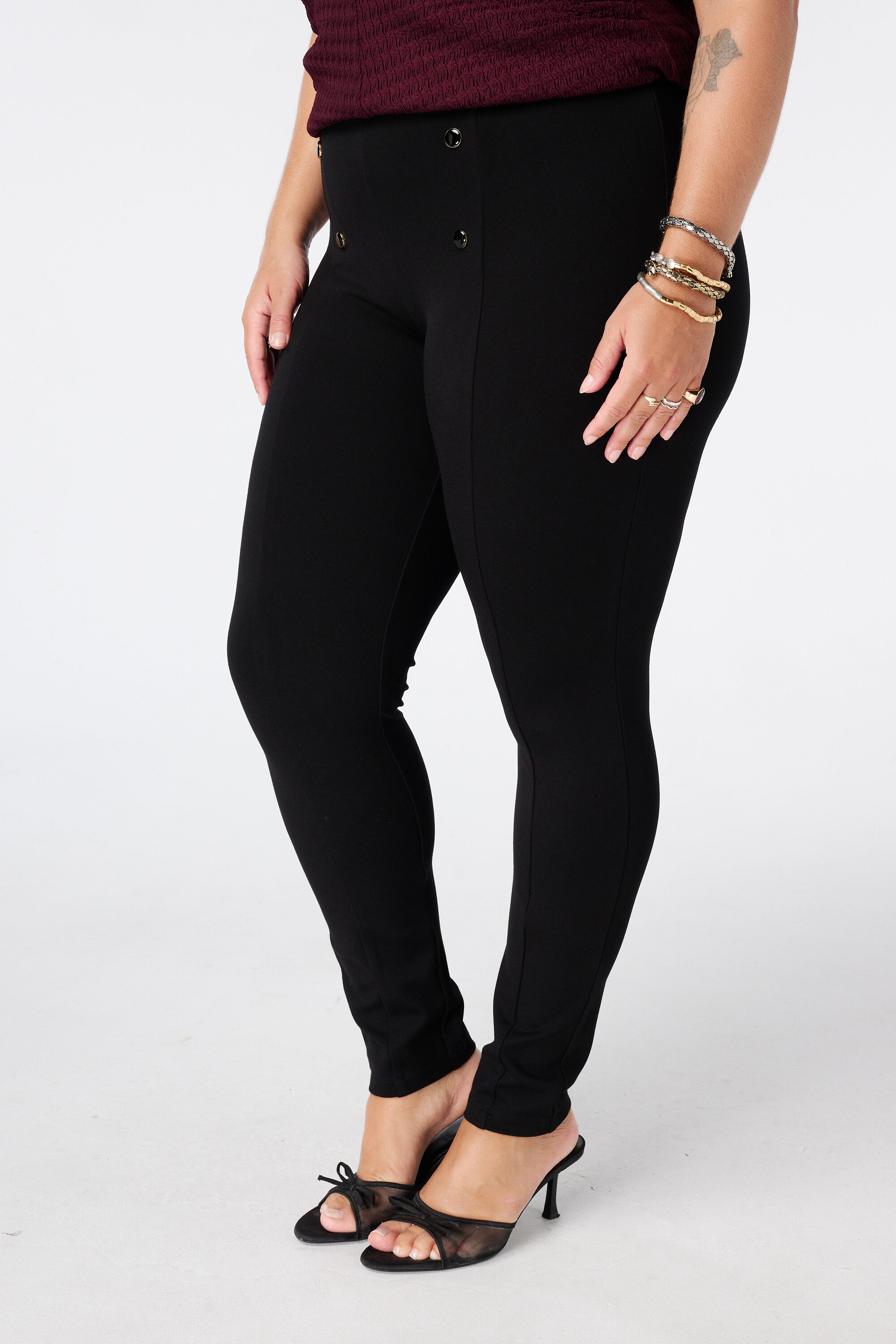 Legging met sierknopen image number 5