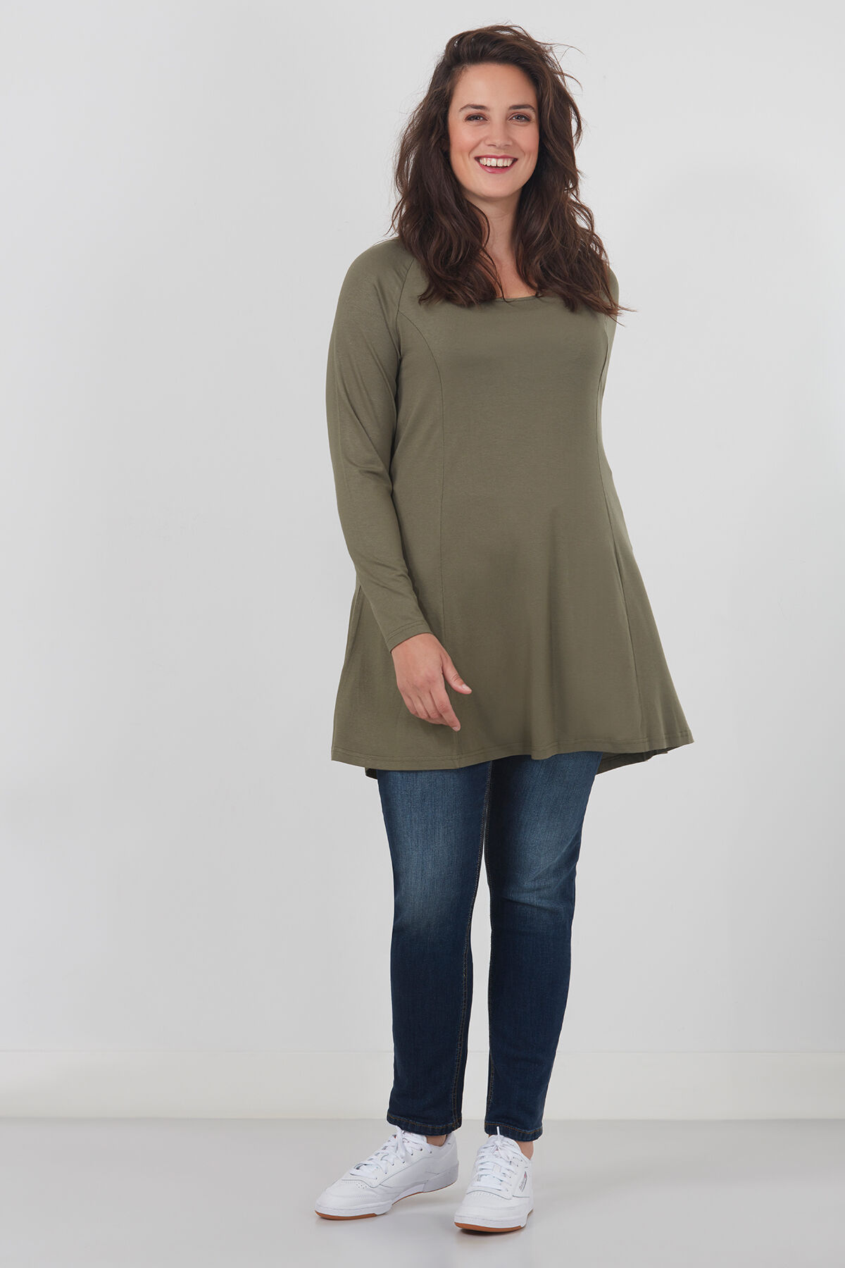 Tuniek image number 3