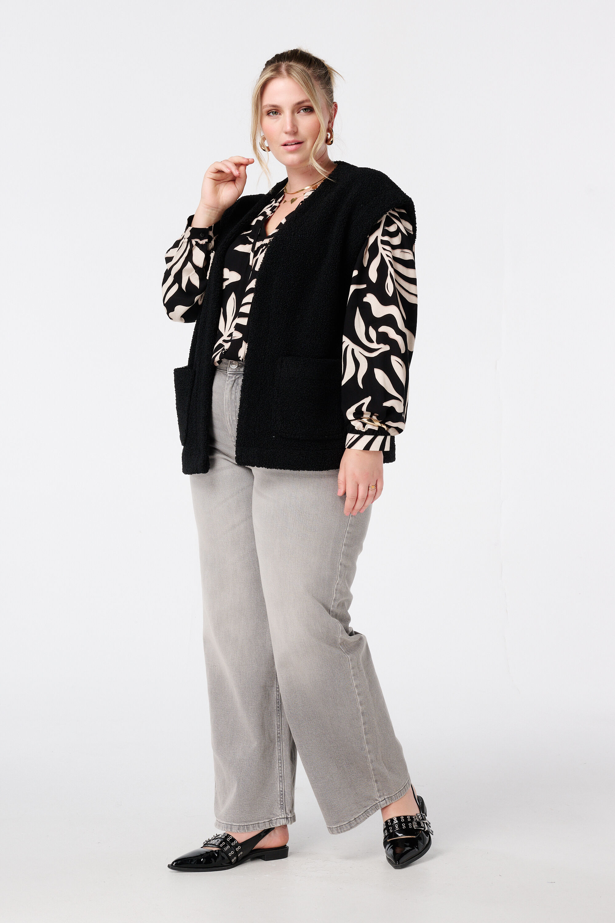 Blouse met print en klosjes image number 5