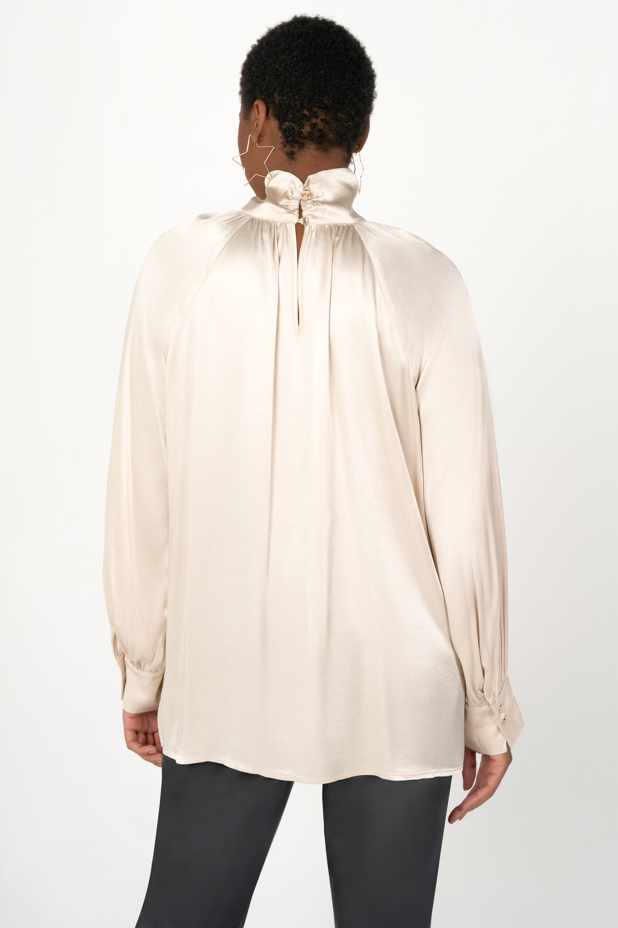 Satijnen blouse met details image number 3