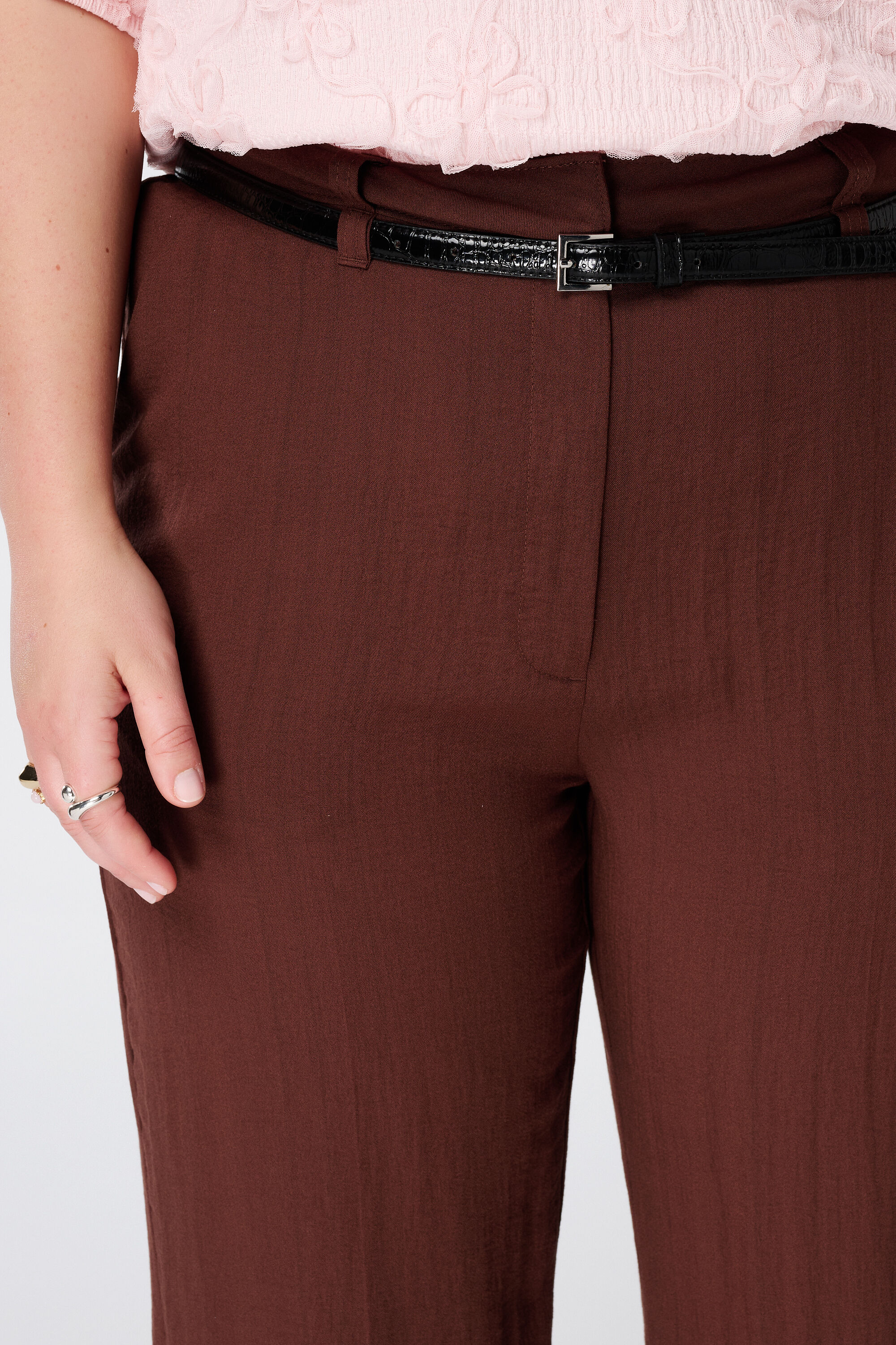 Linnen broek met ceintuur image number 4