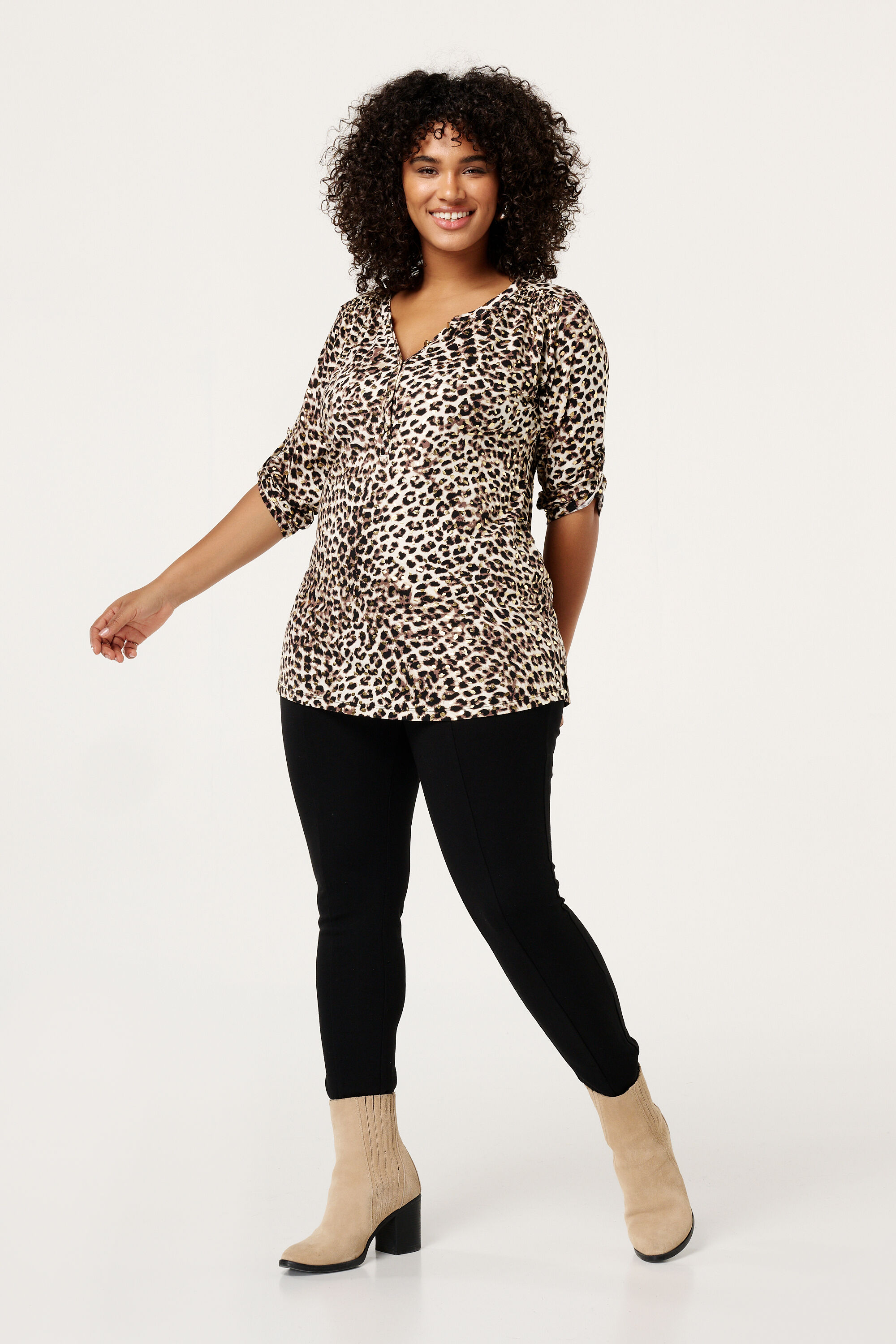 Top met knoopjes image number 5