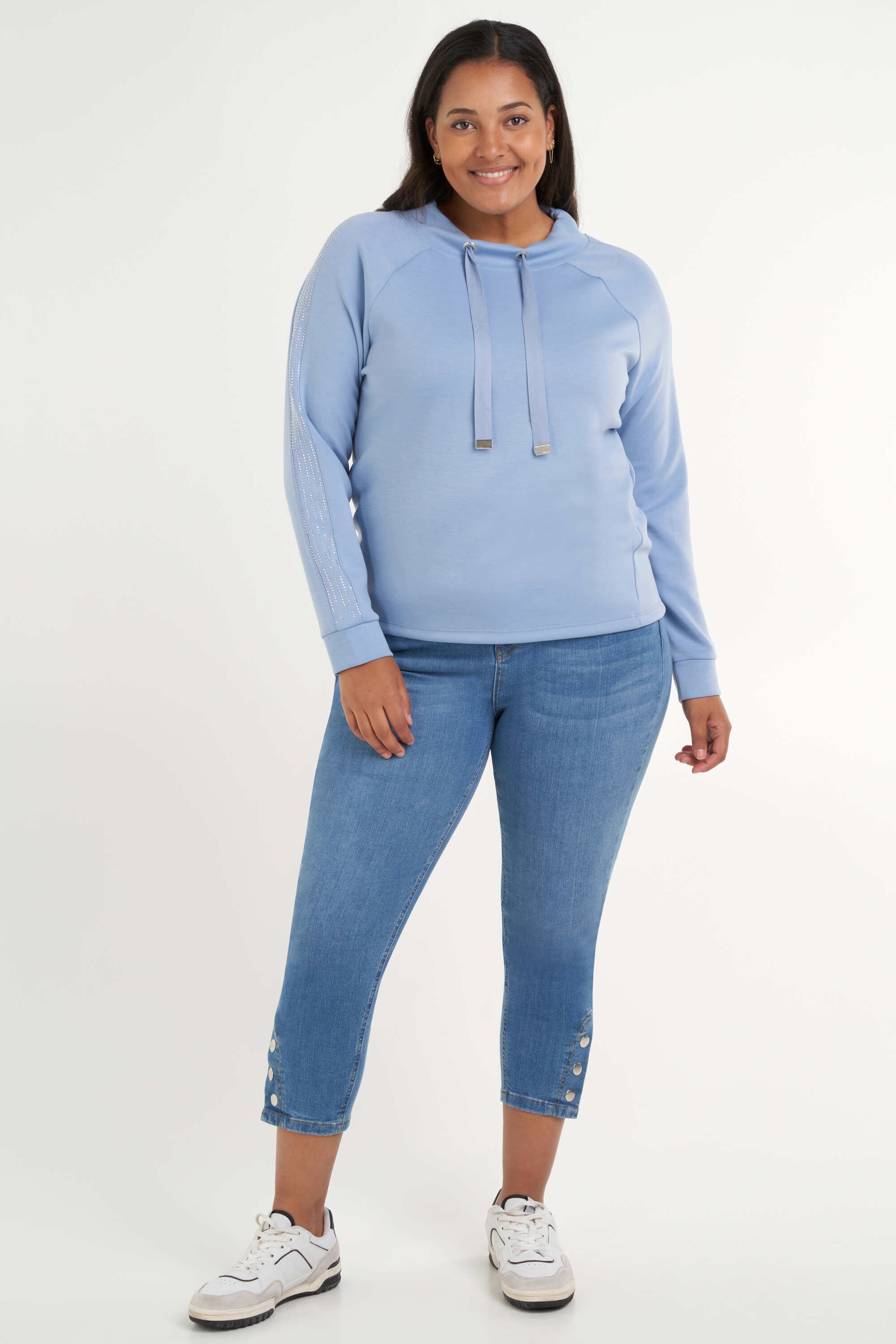 Sweater met strass steentjes image number 5