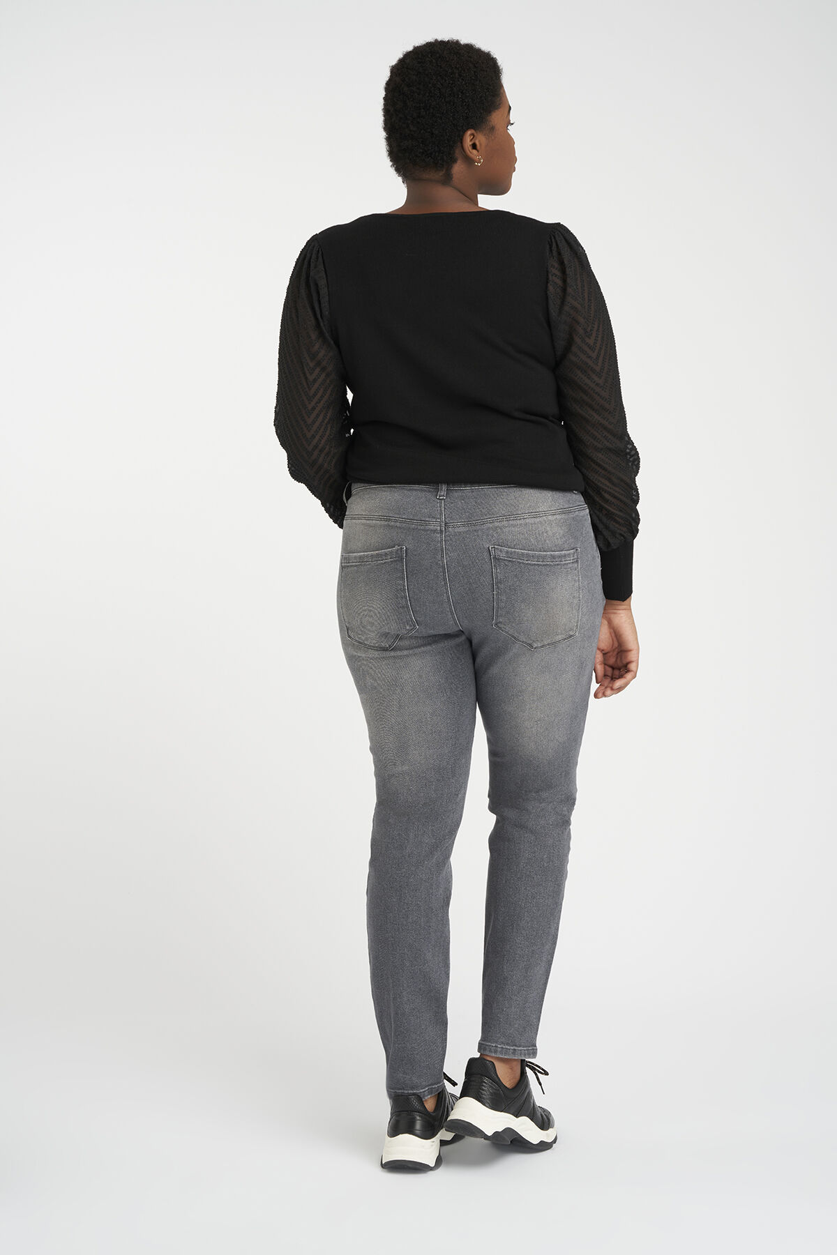 Jeans met distressed detail image number 3