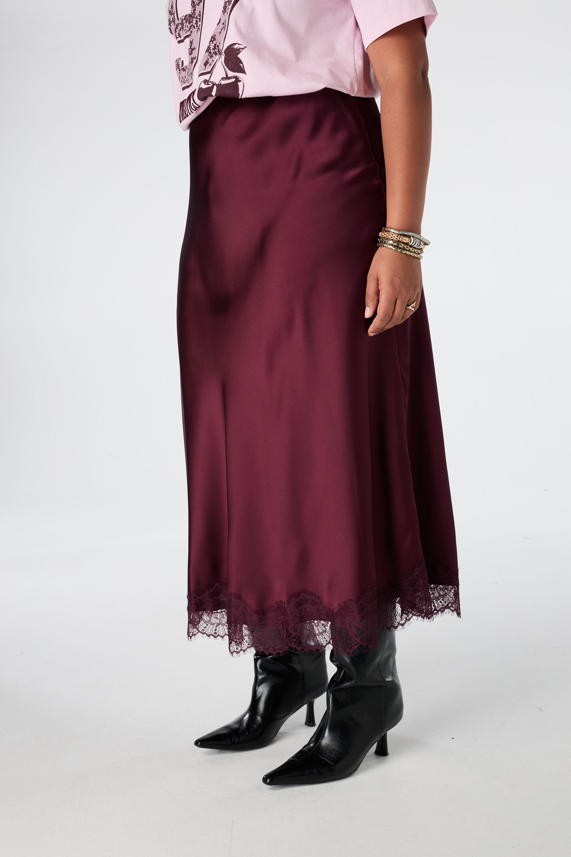 Midi rok in satijnlook met kant image number 5