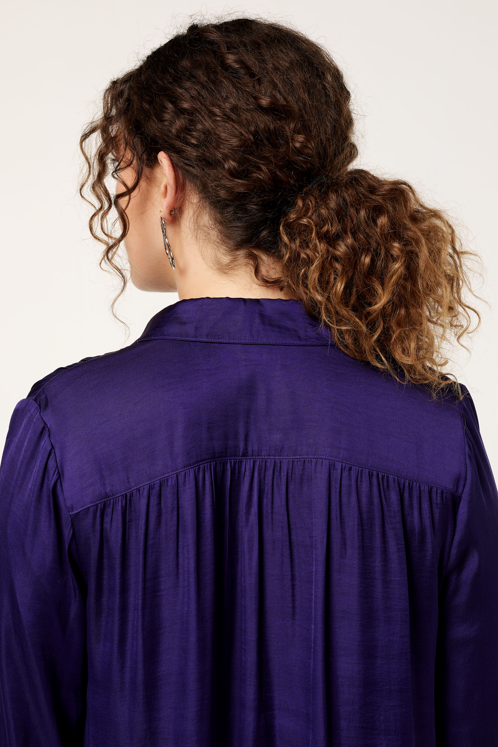 Blouse met v-hals image number 4