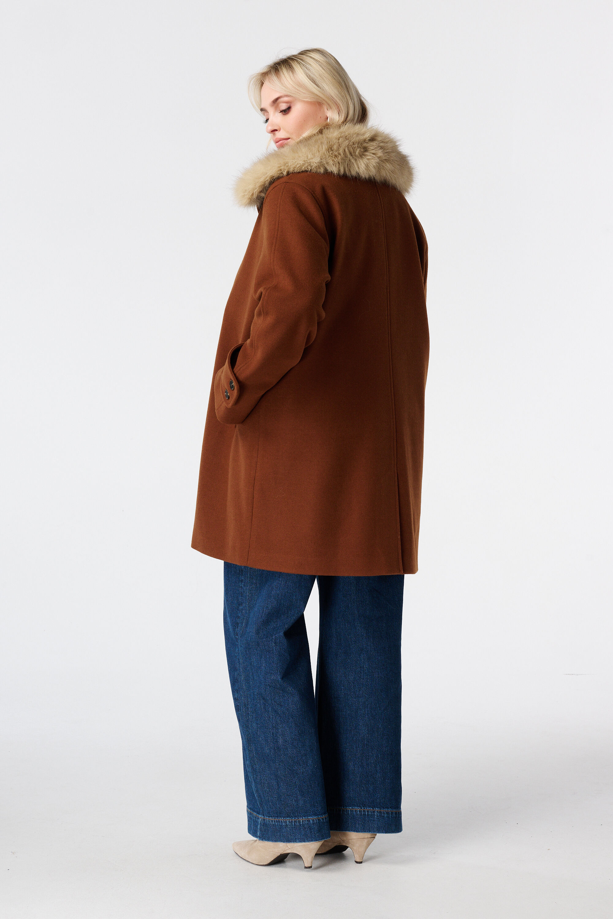 Manteljas met faux fur kraag image number 3
