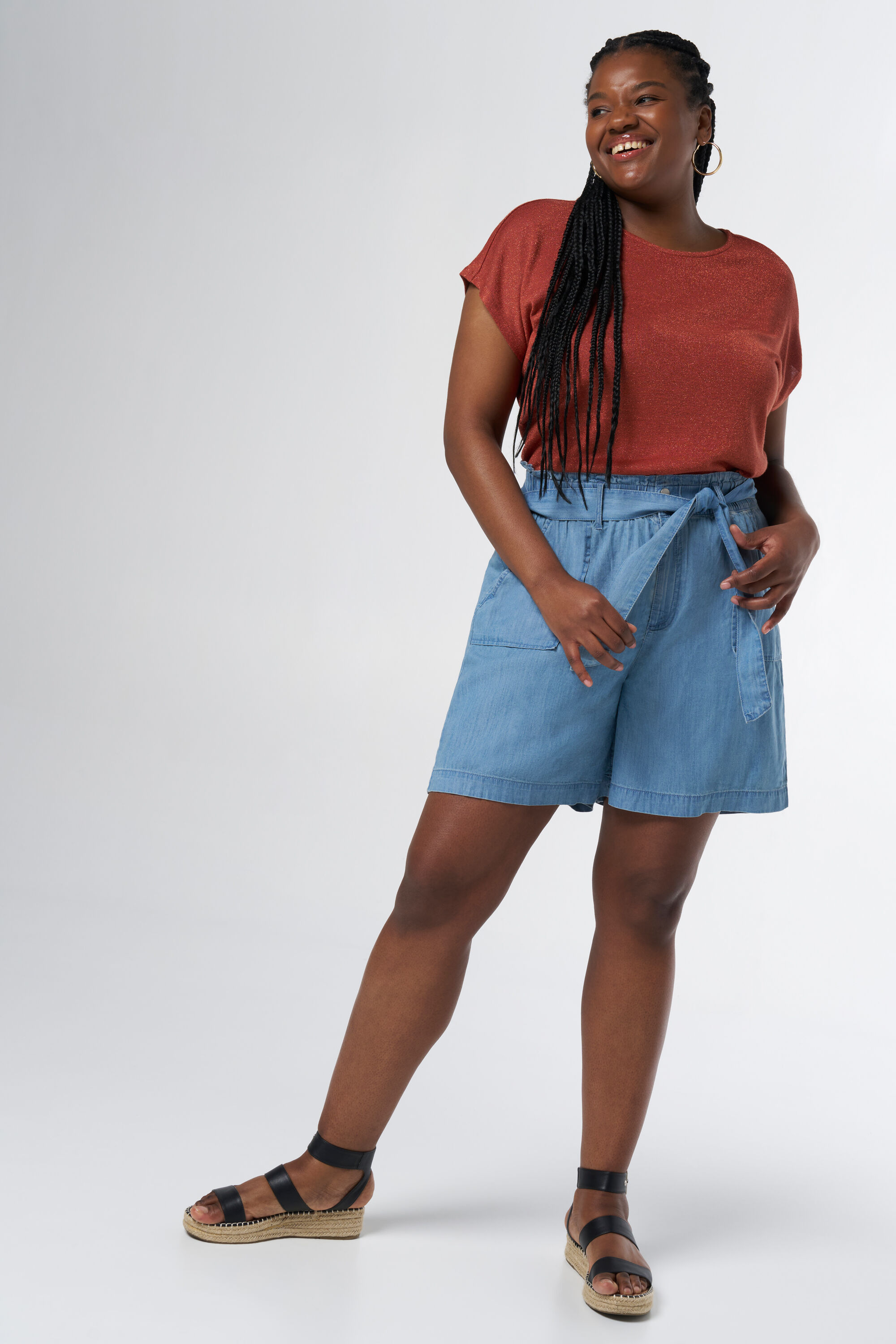 Paperbag shorts met denim look image number 6