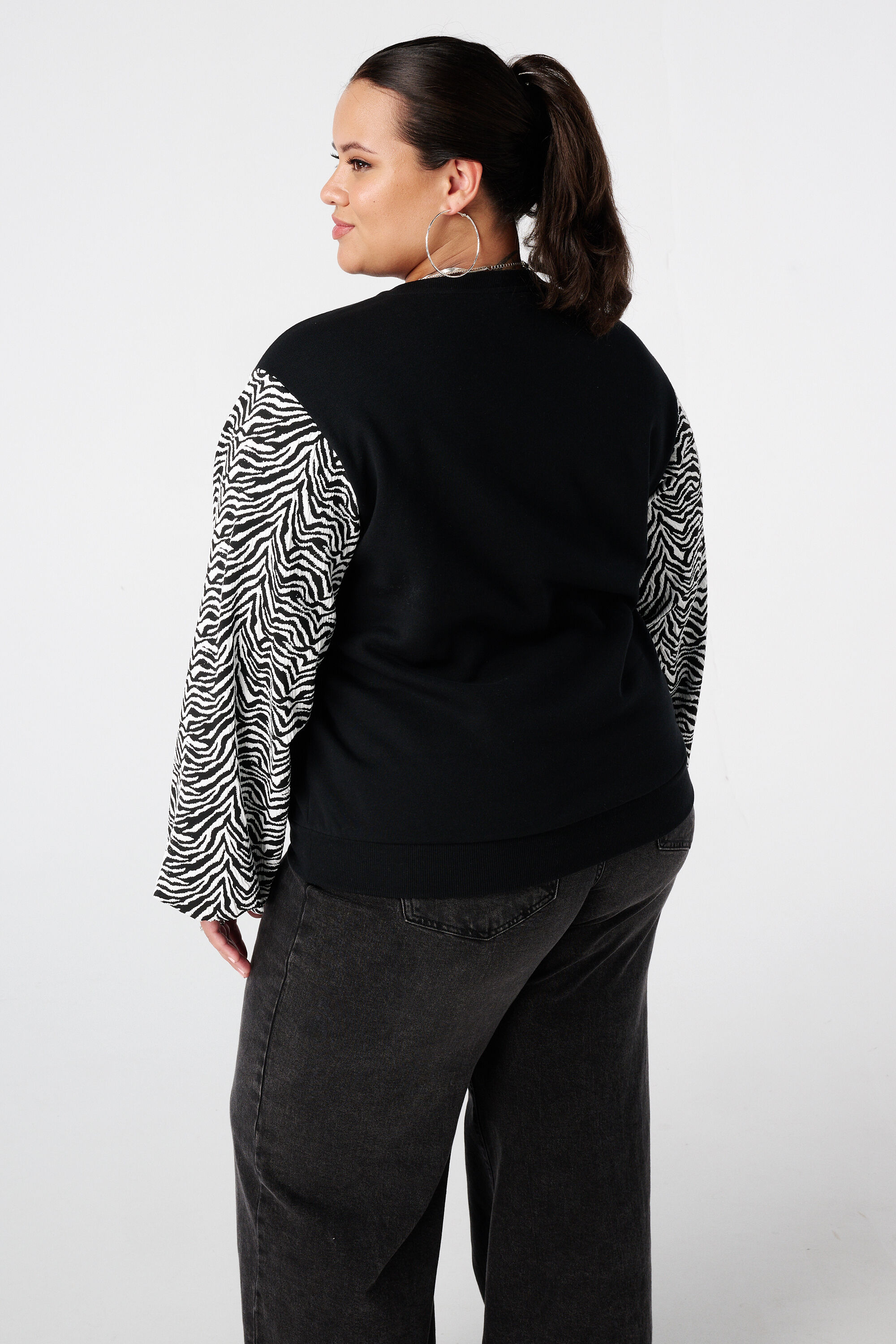 Sweater met ballonmouwen met opdruk image number 3