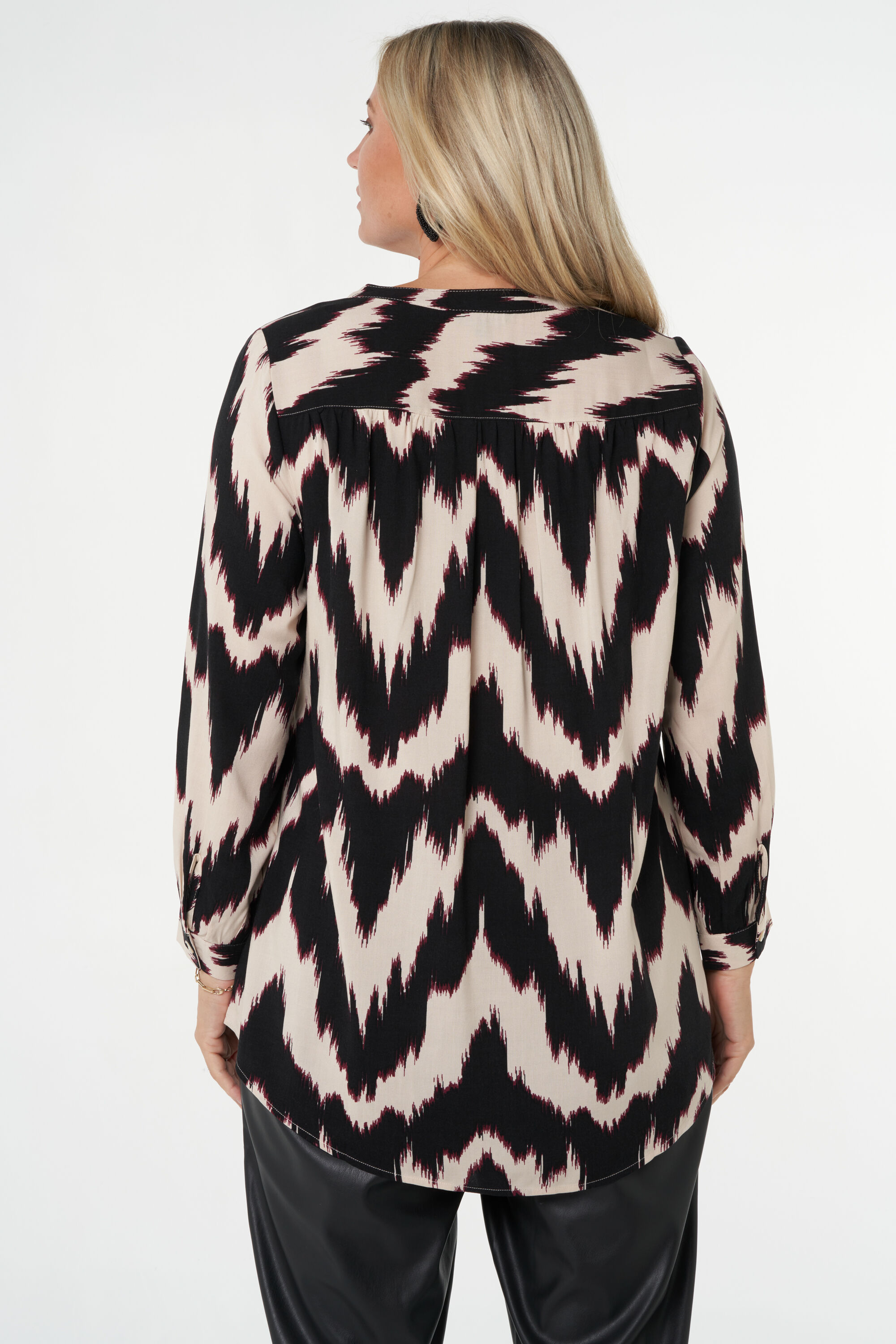 Blouse met print image number 4