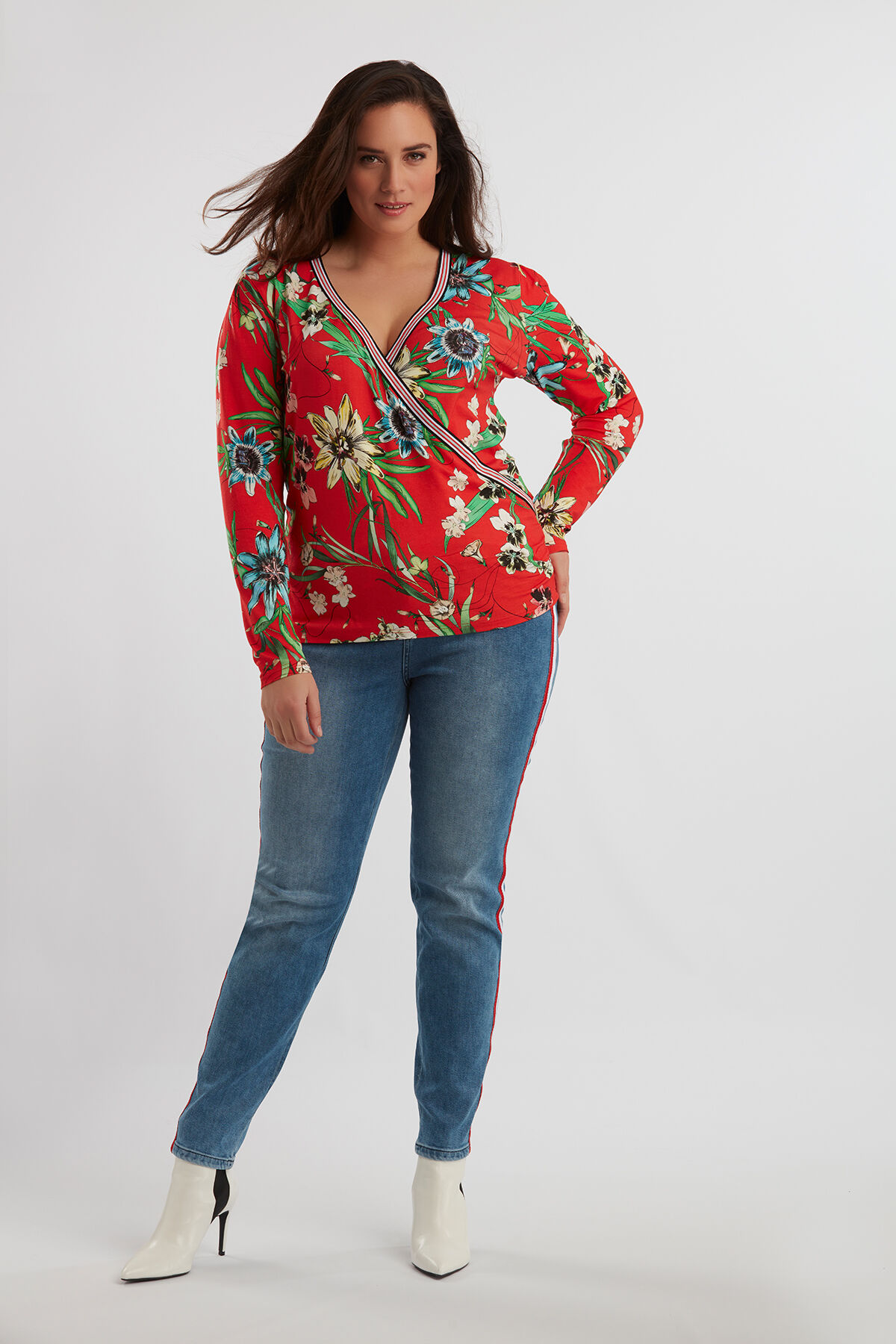 Overslag top met bloemenprint image number 3