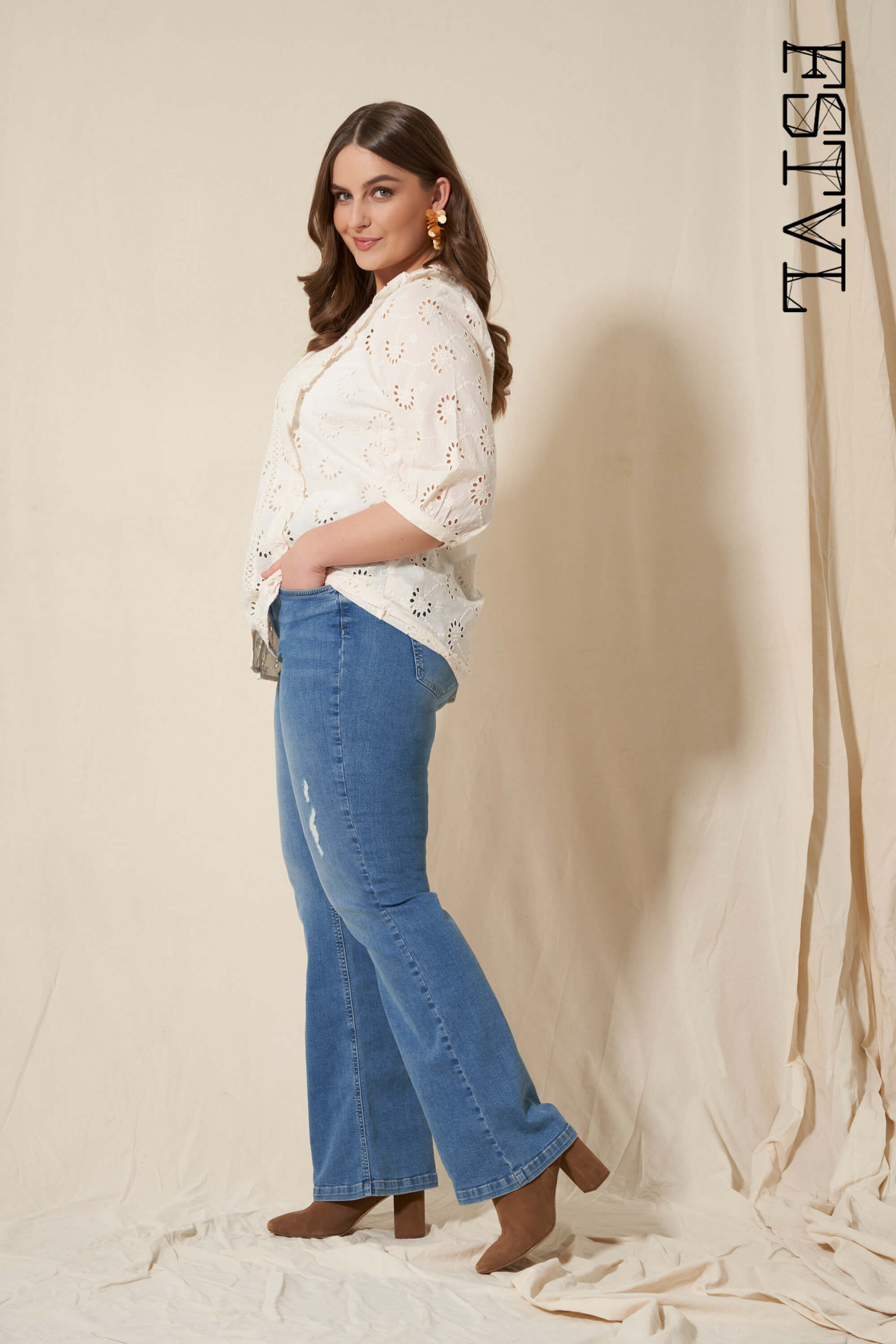 Flared jeans
