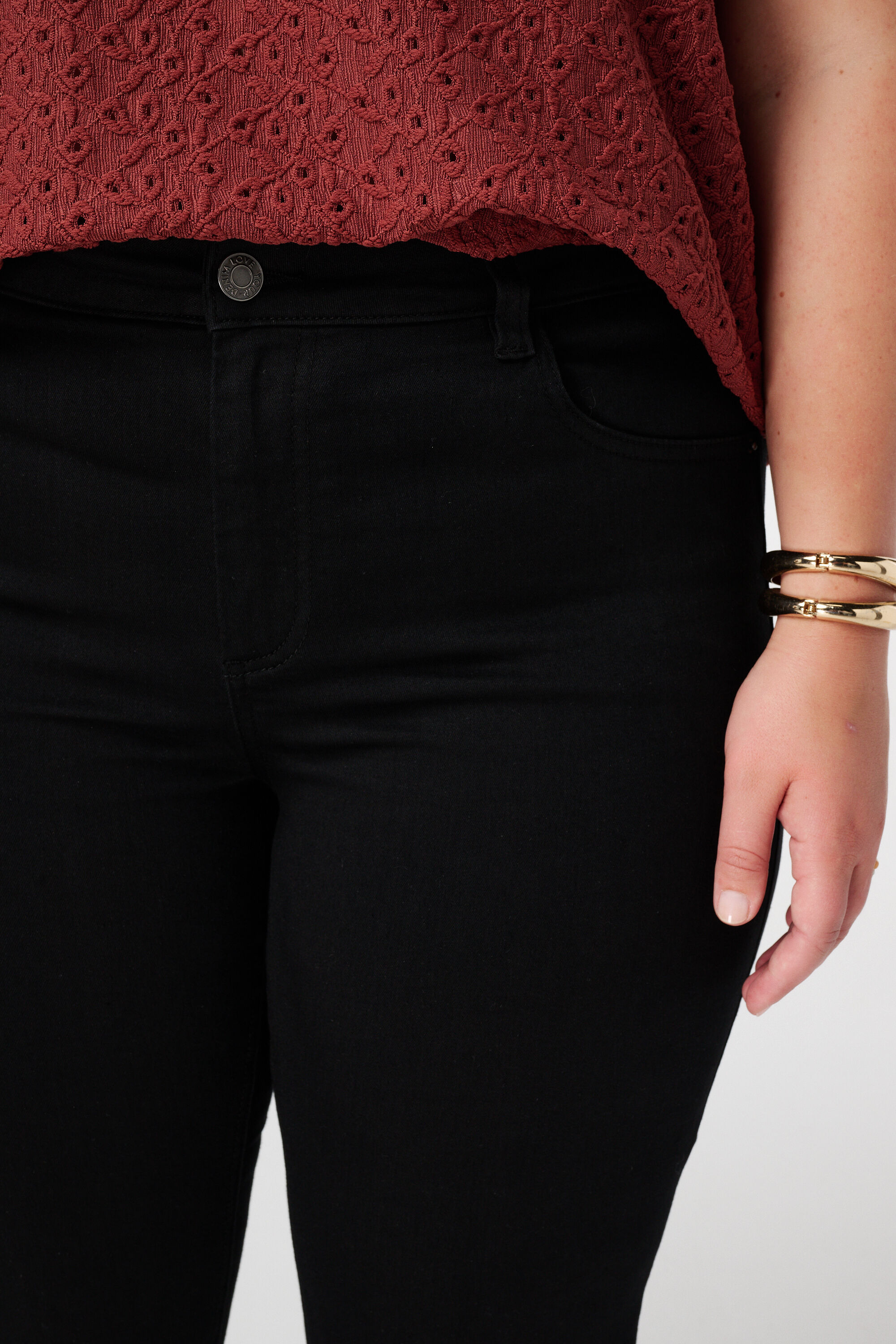 Slim leg jeans IRIS image number 4