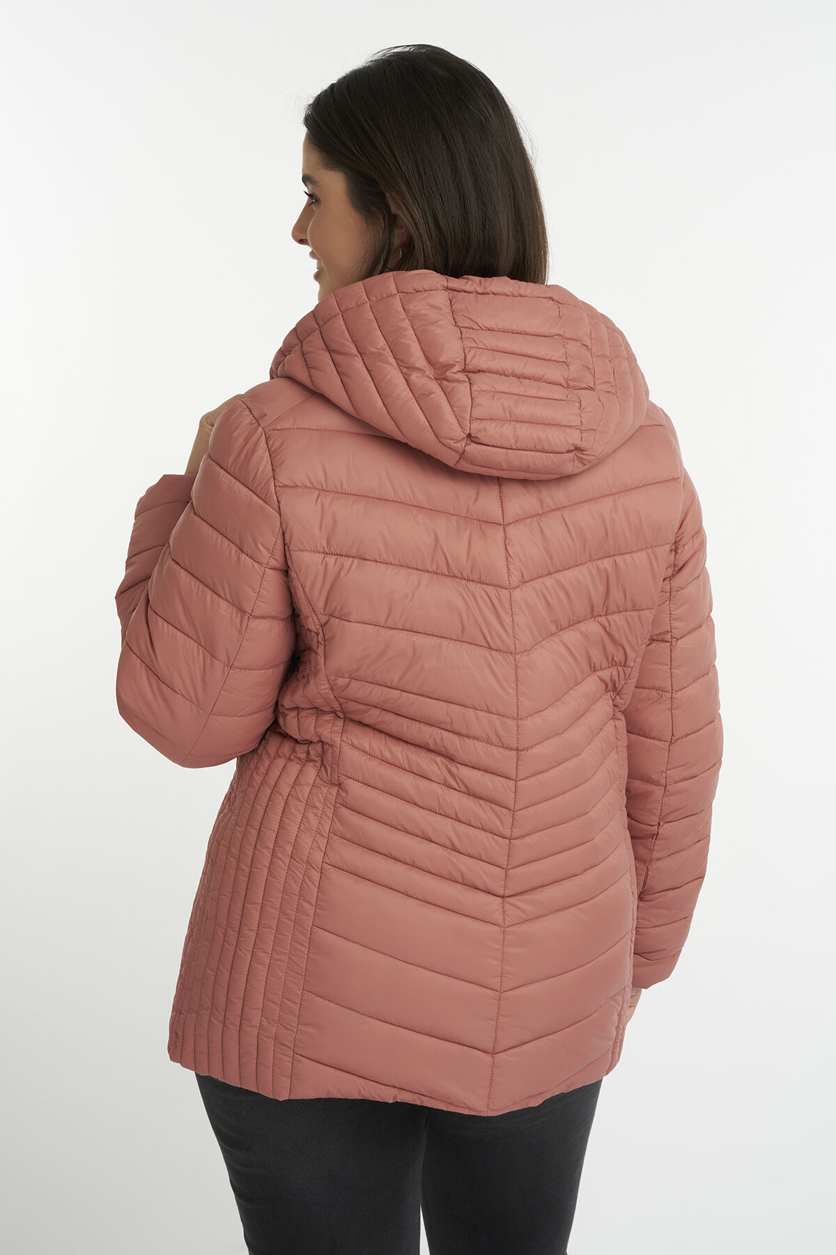 Gewatteerde jas met capuchon image number 3