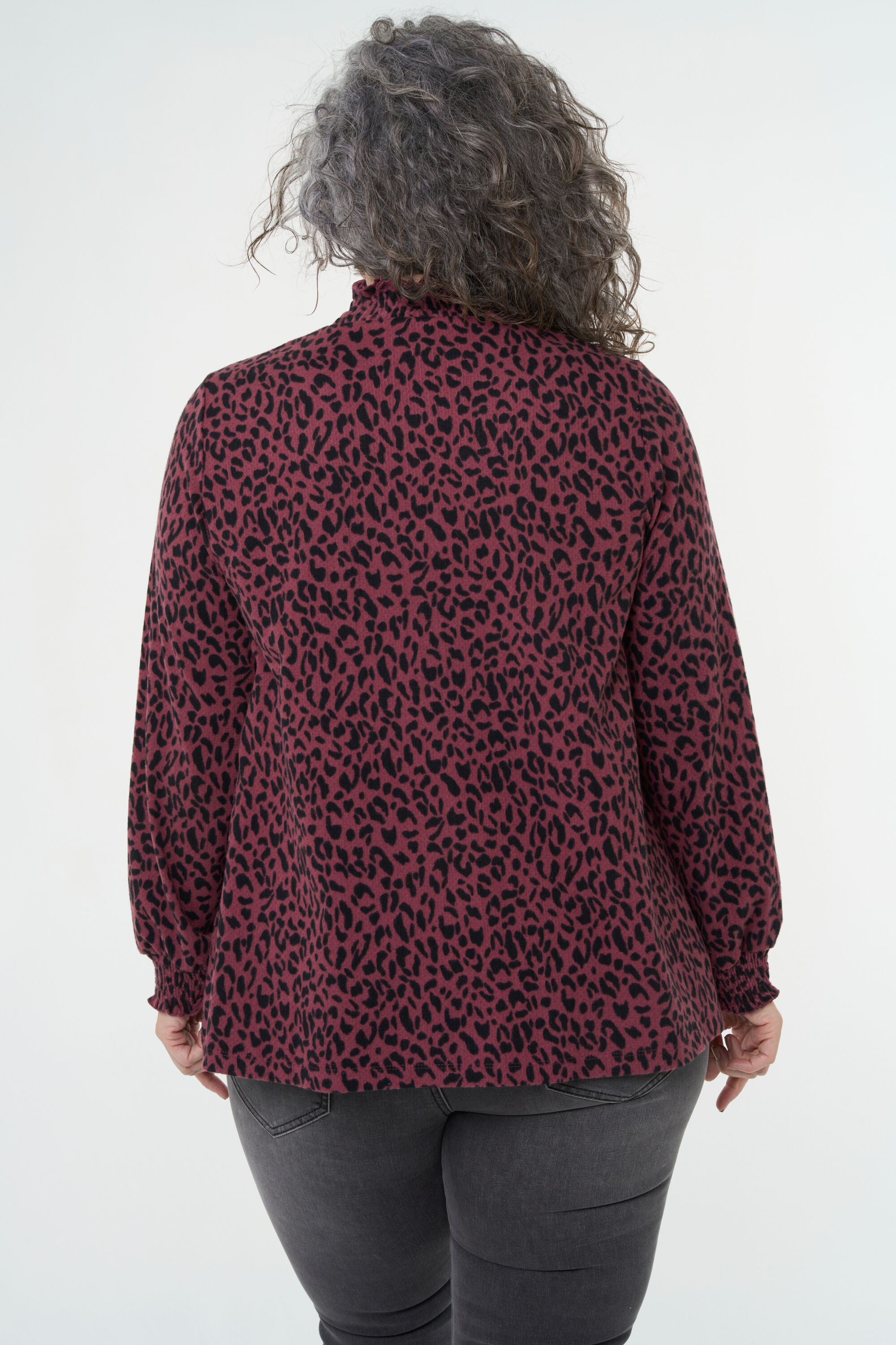 Top met panterprint image number 4