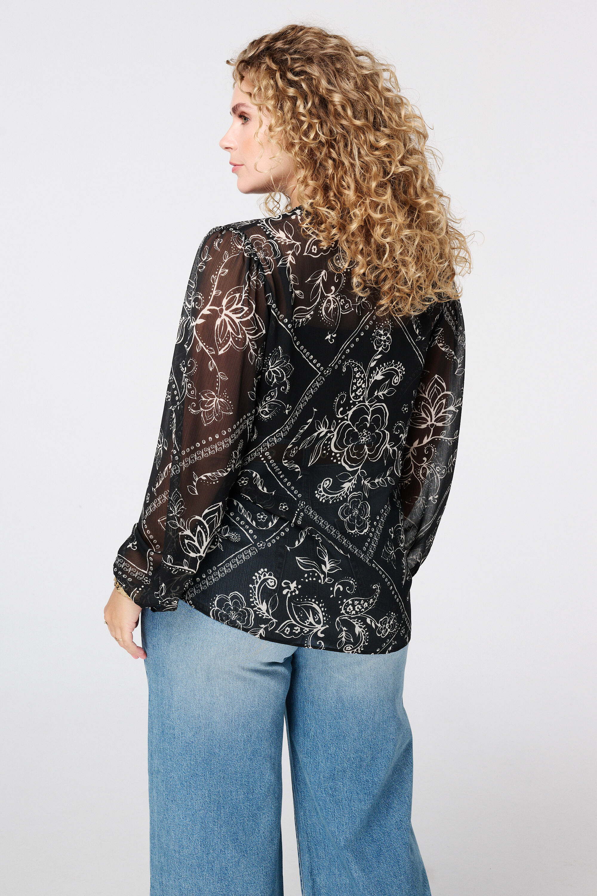 Sheer blouse met print image number 3