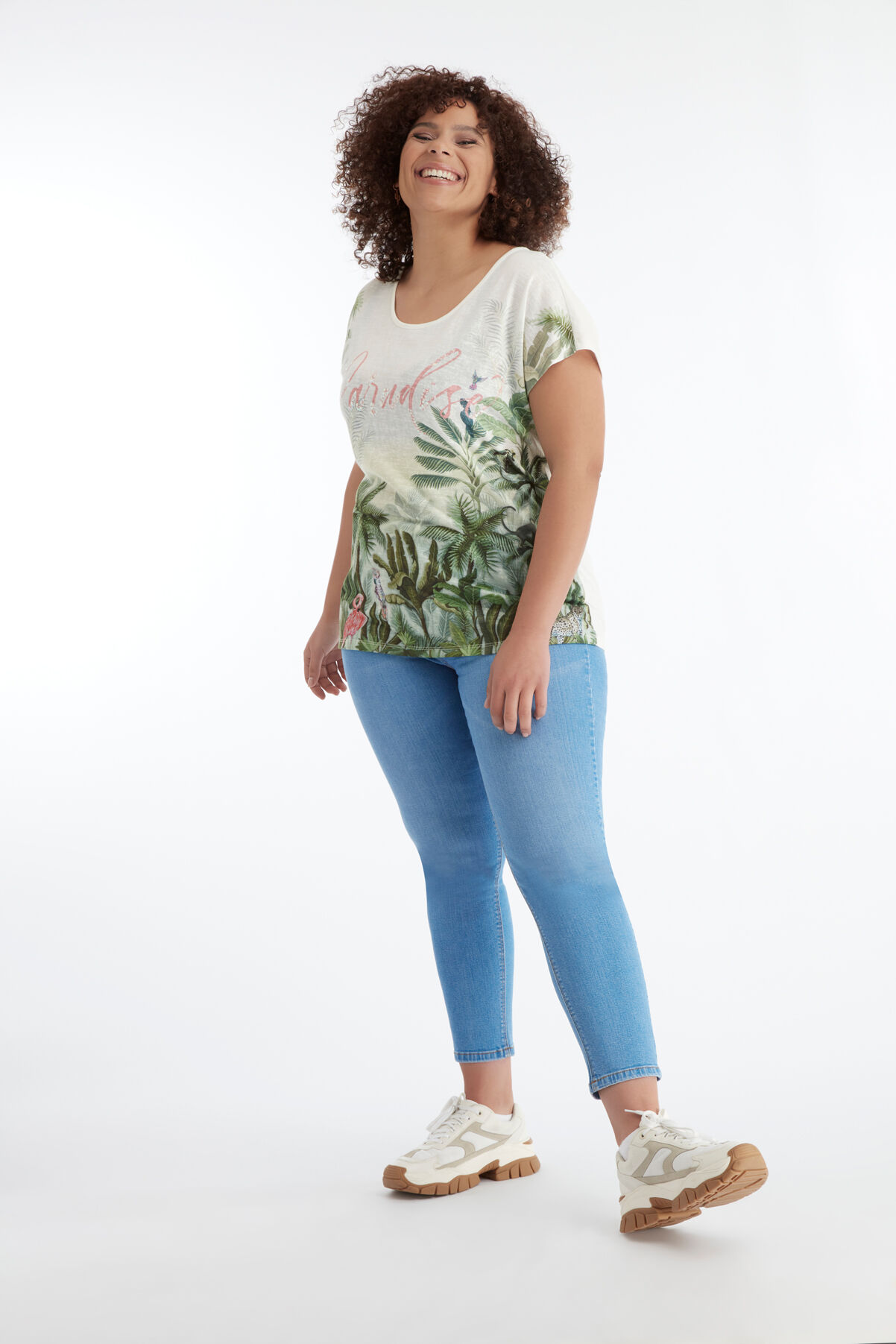 Paradise T-shirt image number 3