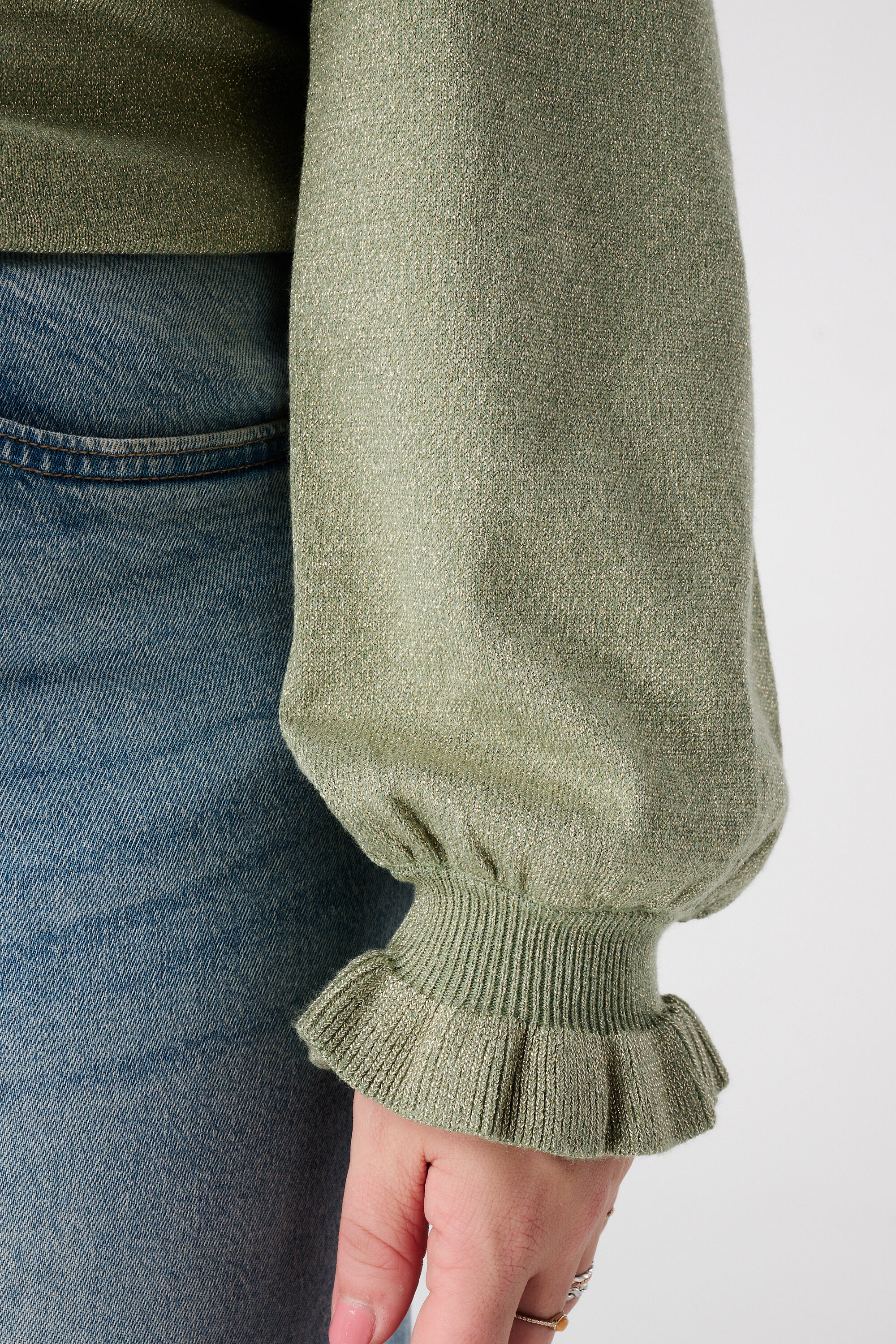 Lurex trui met ruffle mouw image number 6