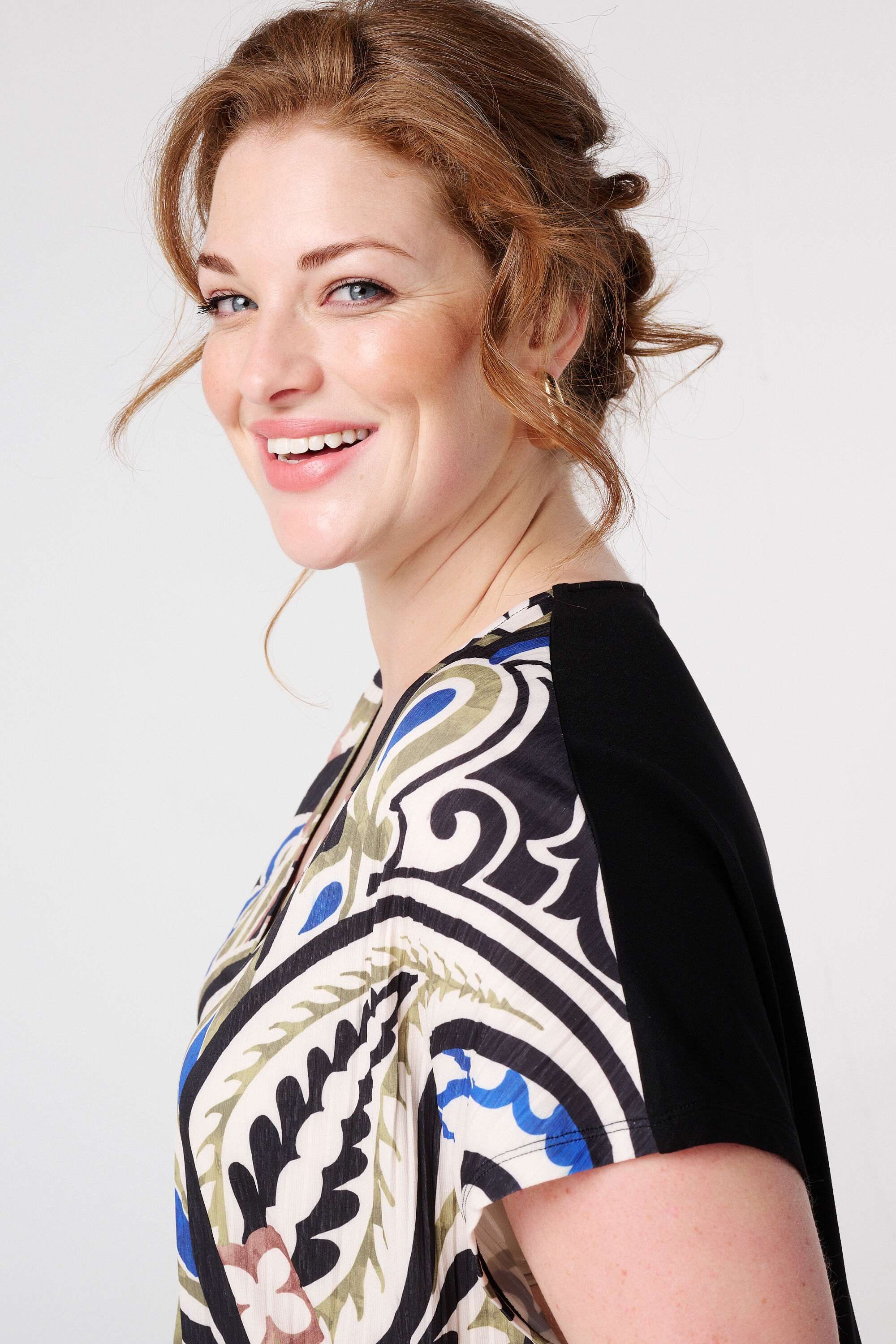 Top met structuur en V-hals image number 4