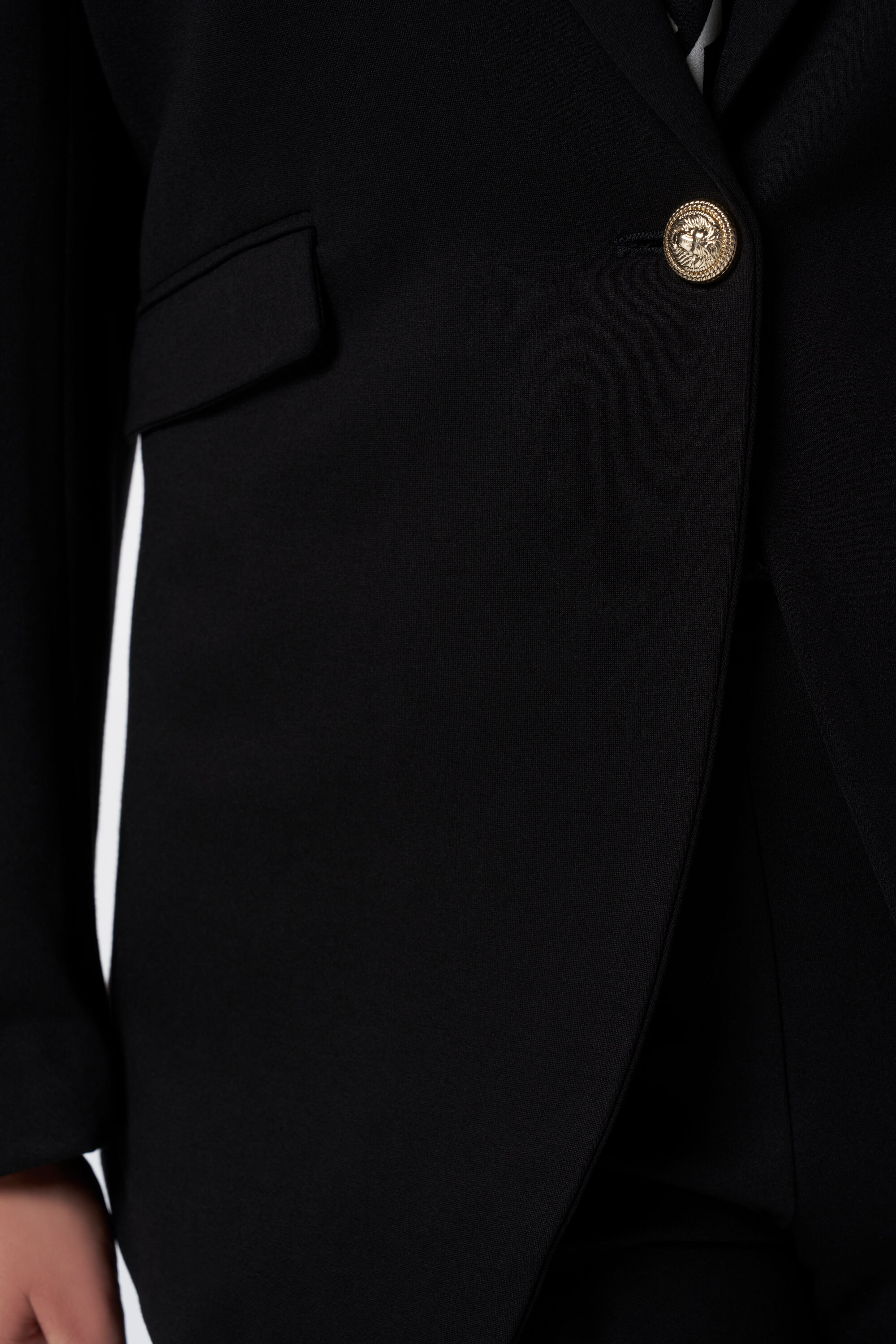 Blazer met gouden knoop image number 4