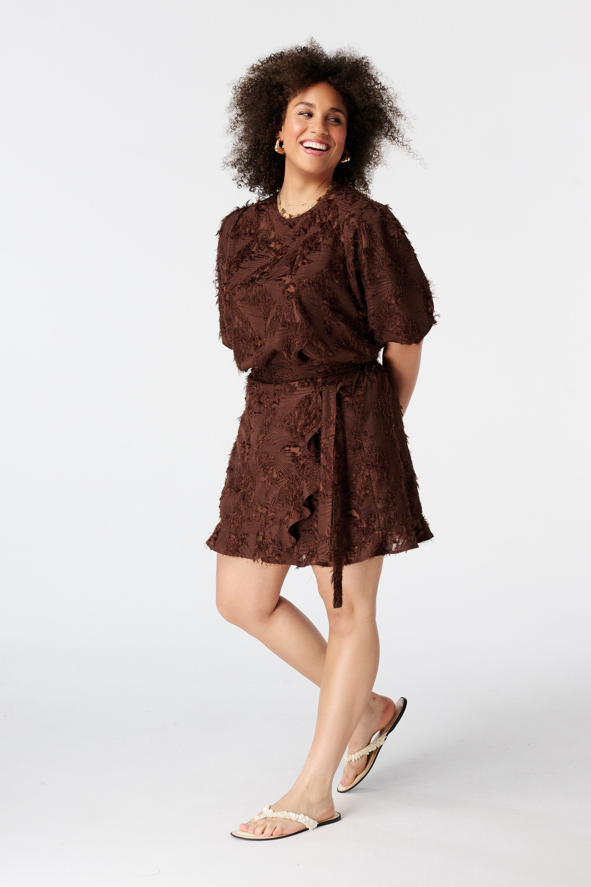 Fluffy overslag skort image number 0