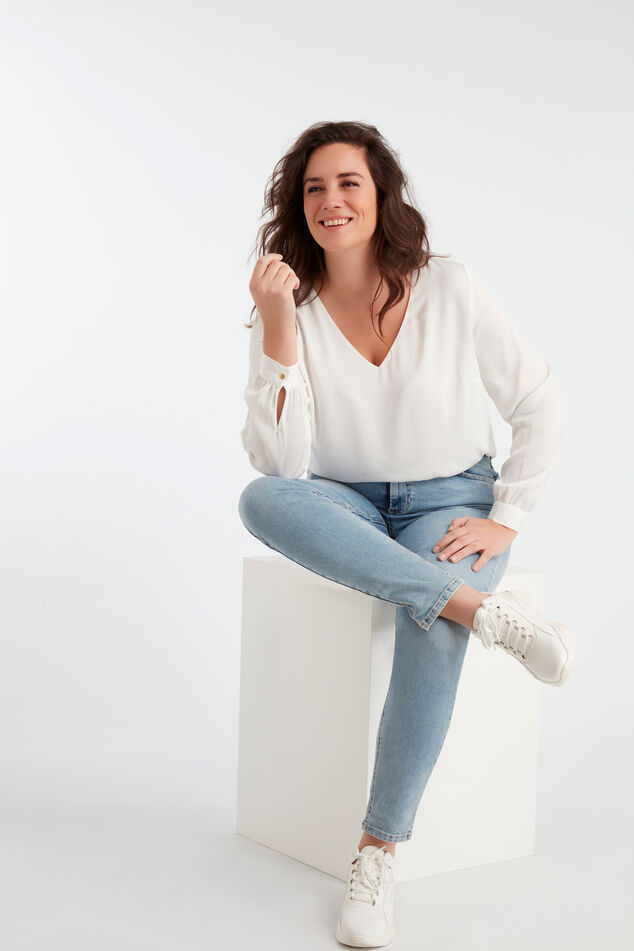 Slim leg jeans IRIS image number 6