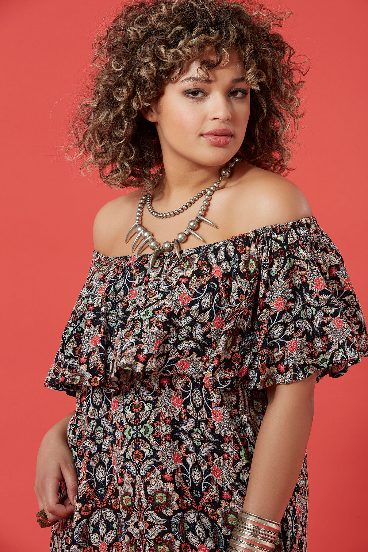 Off-shoulder jurk met ruffle image number 3