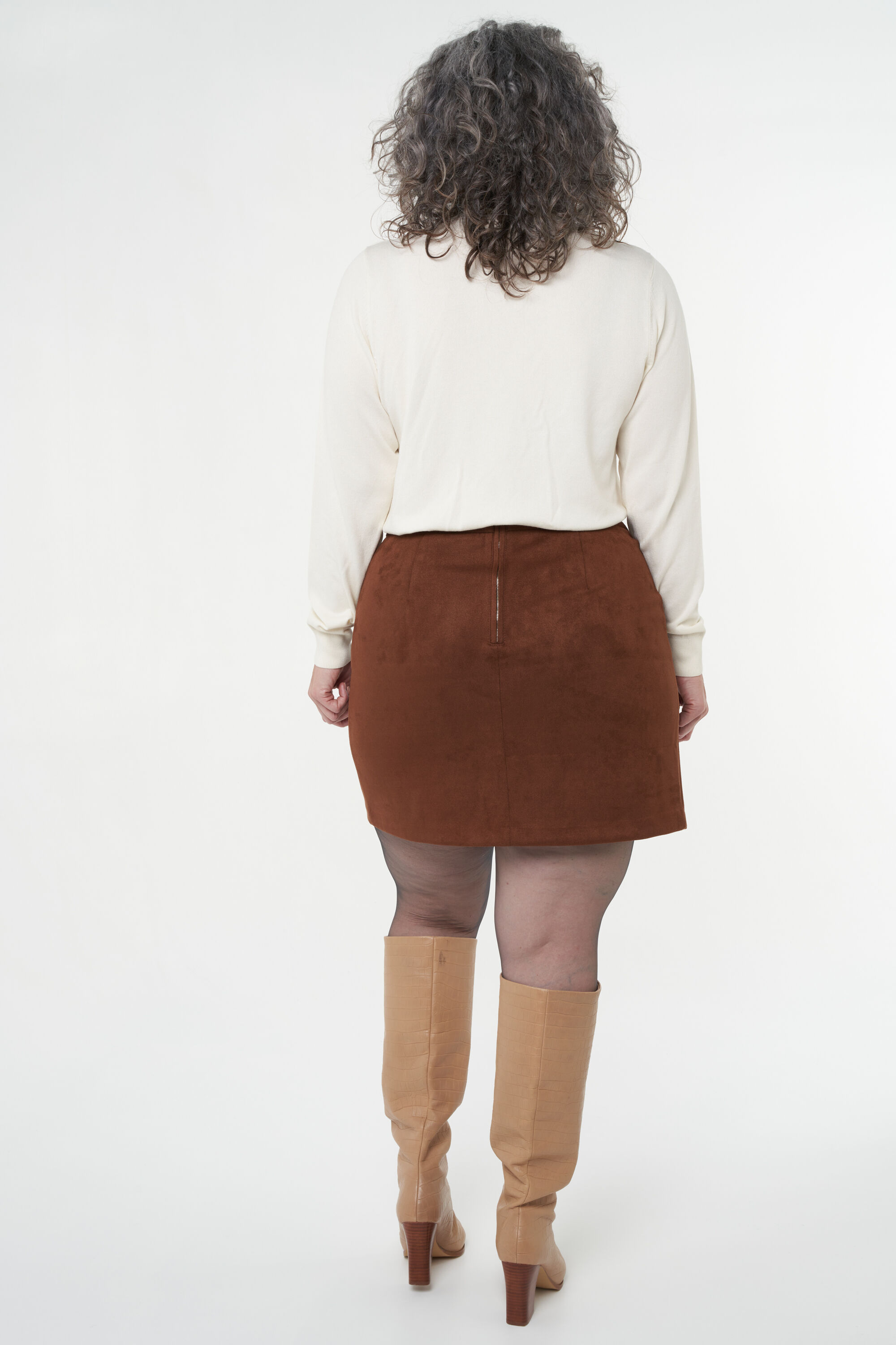 Imitatiesu&egrave;de rok met overslagdetail image number 4