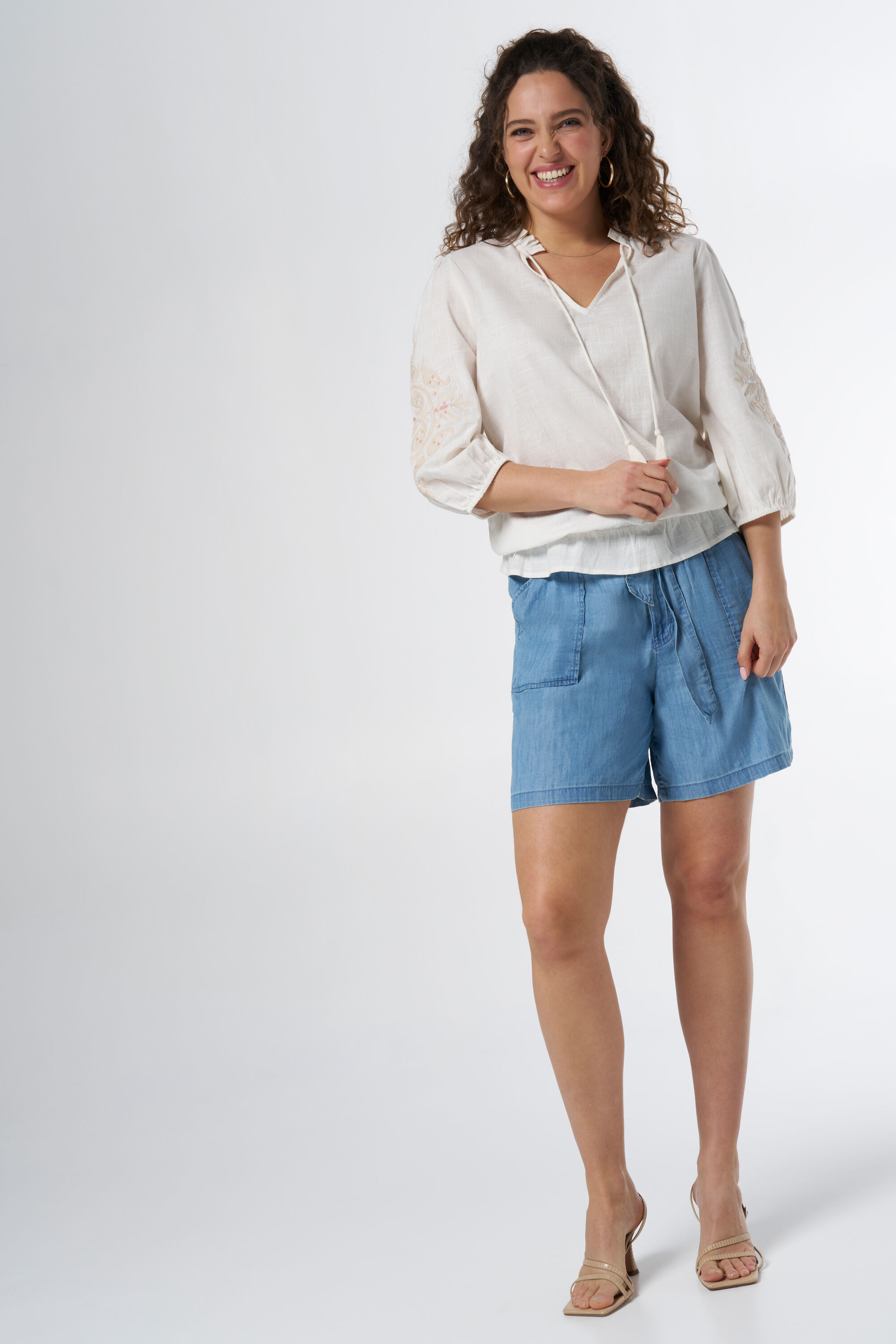 Katoenen blouse met pailletten image number 5