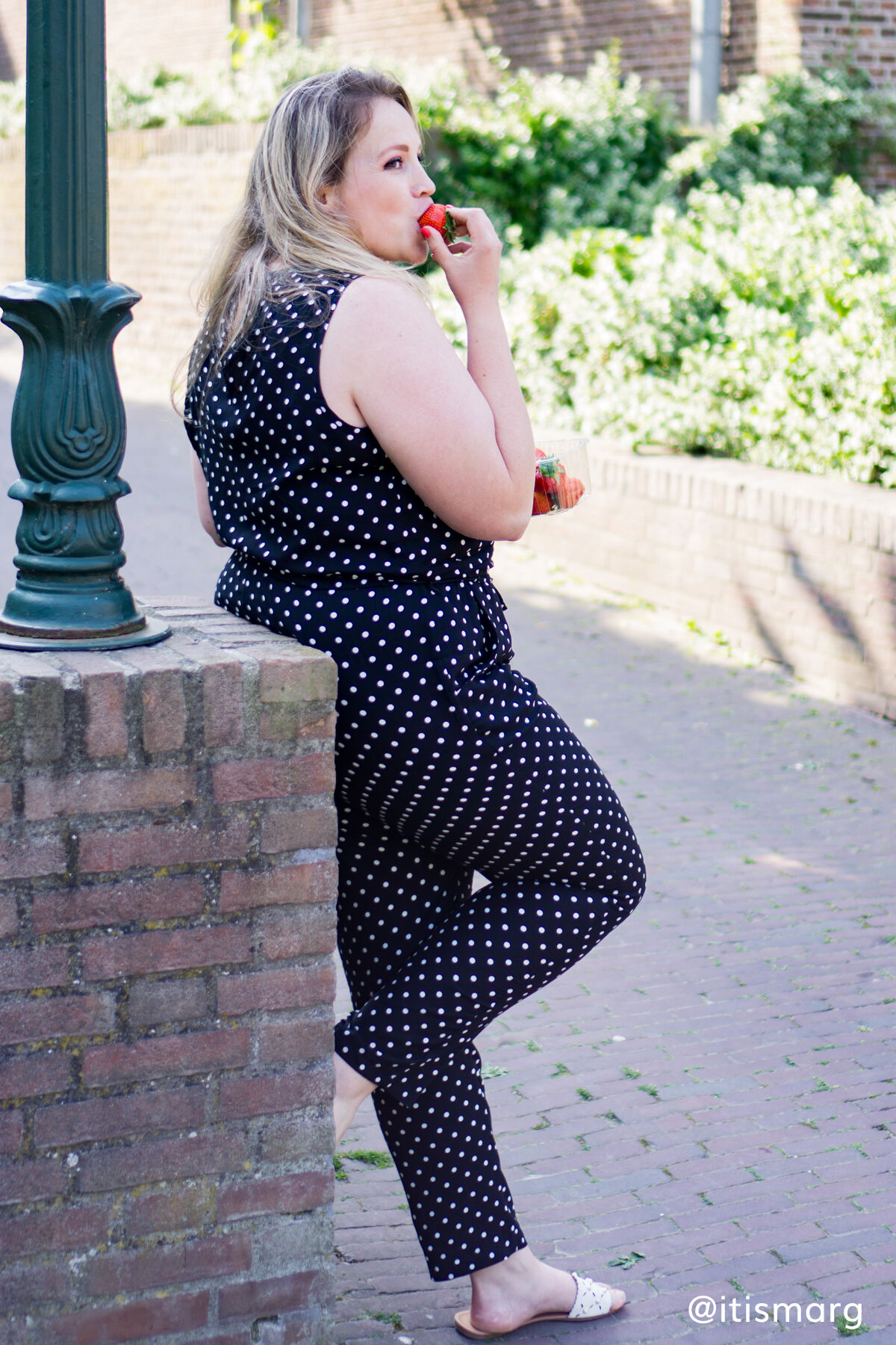 Jumpsuit met stippen image number 3