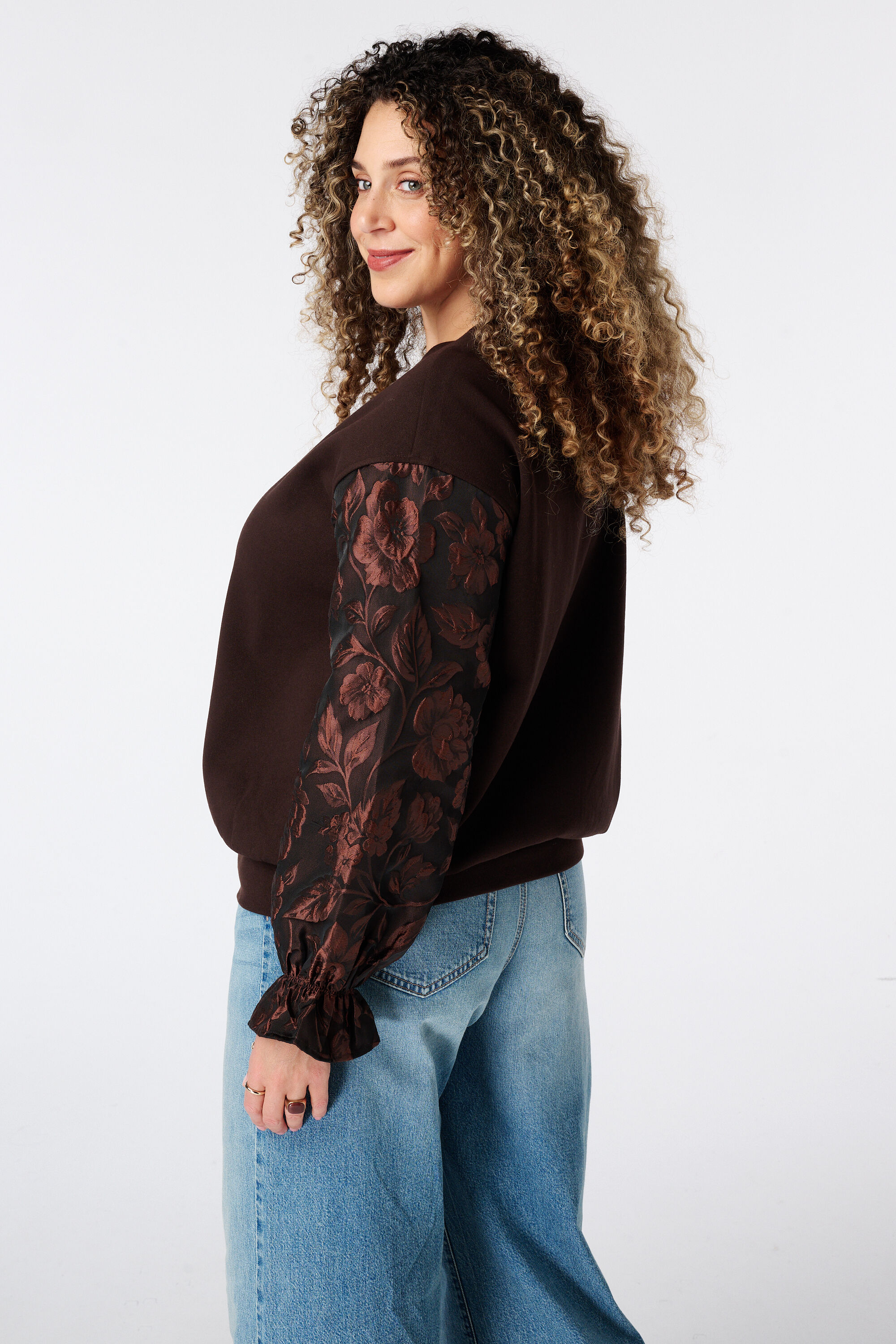 Sweater met jacquard mouwen image number 3