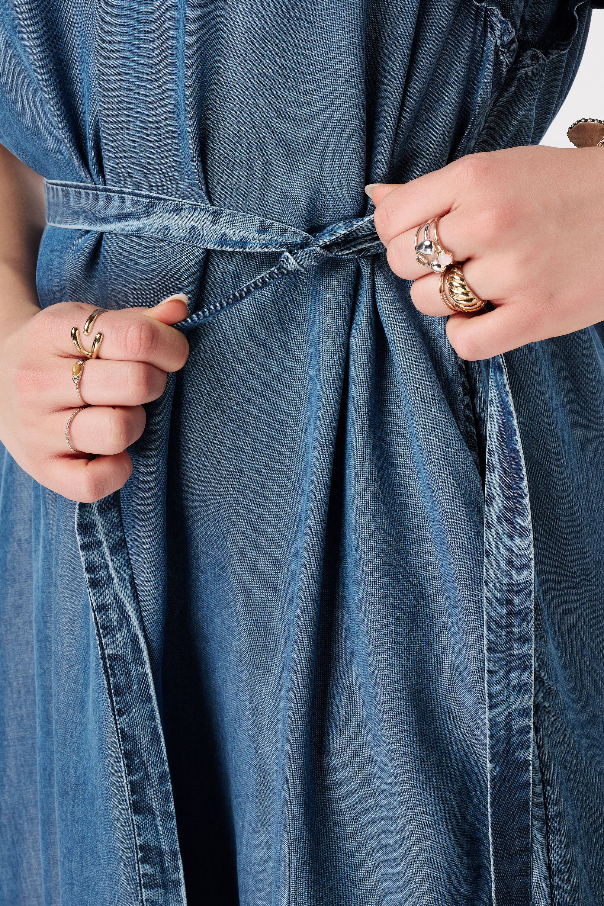 Spijkerjurkje met ceintuur image number 6