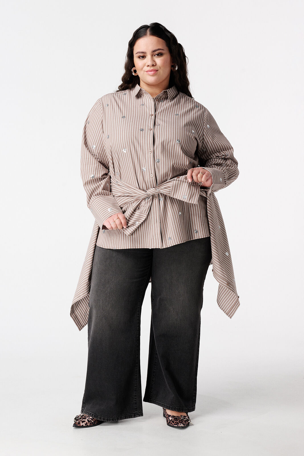 Gestreepte blouse met pailletten image number 5