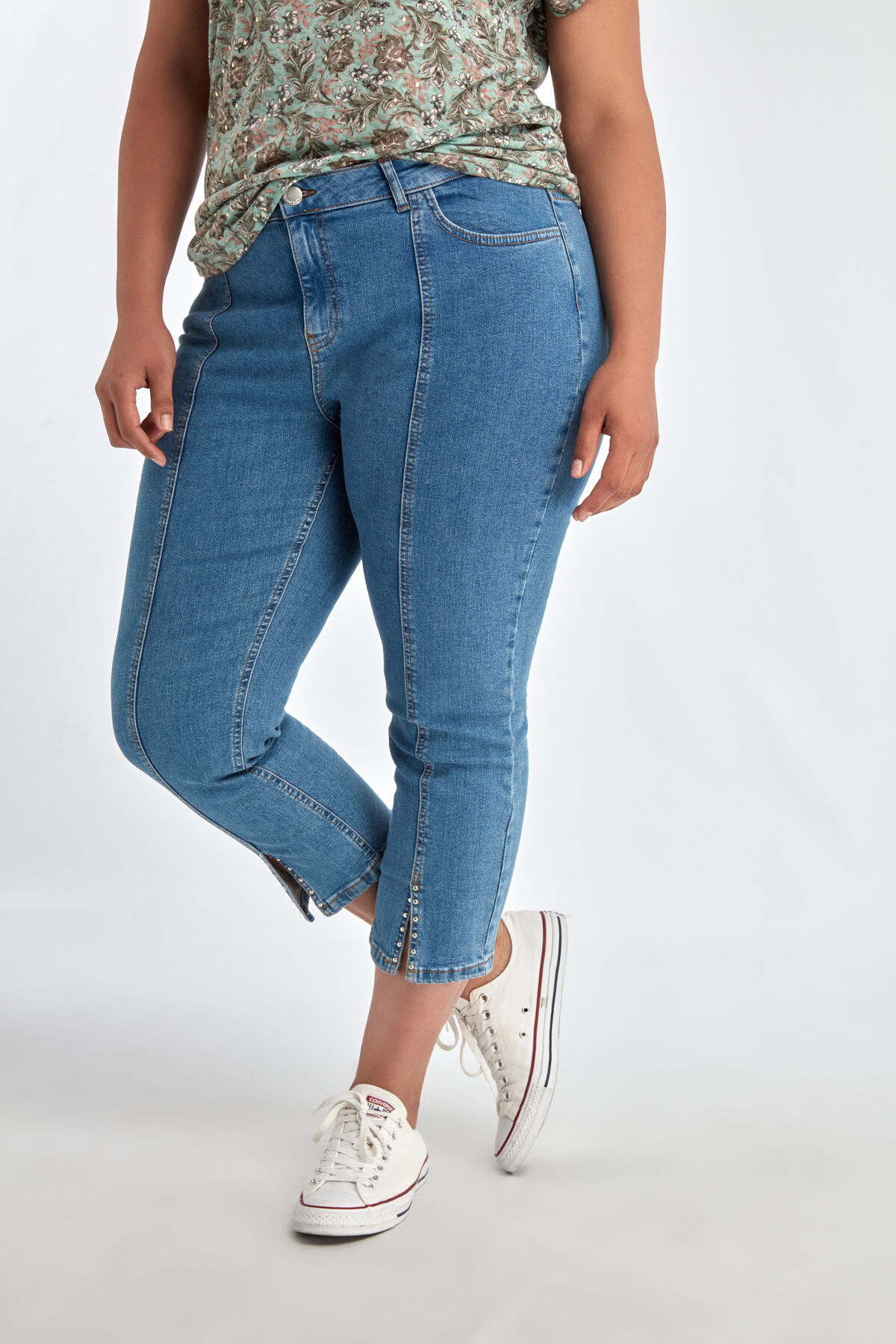 7/8 skinny jeans met studs en split image number 5
