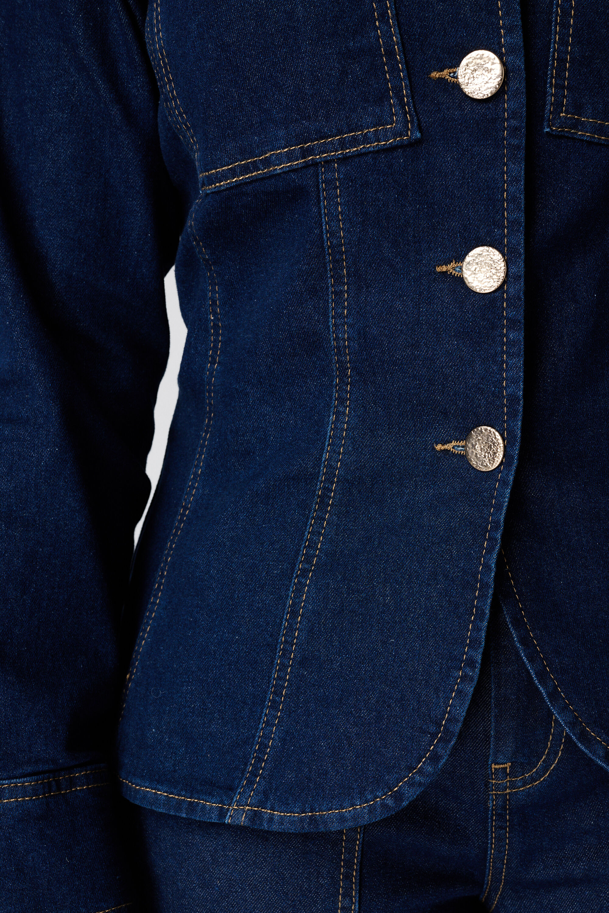 Aansluitend denim jasje image number 4