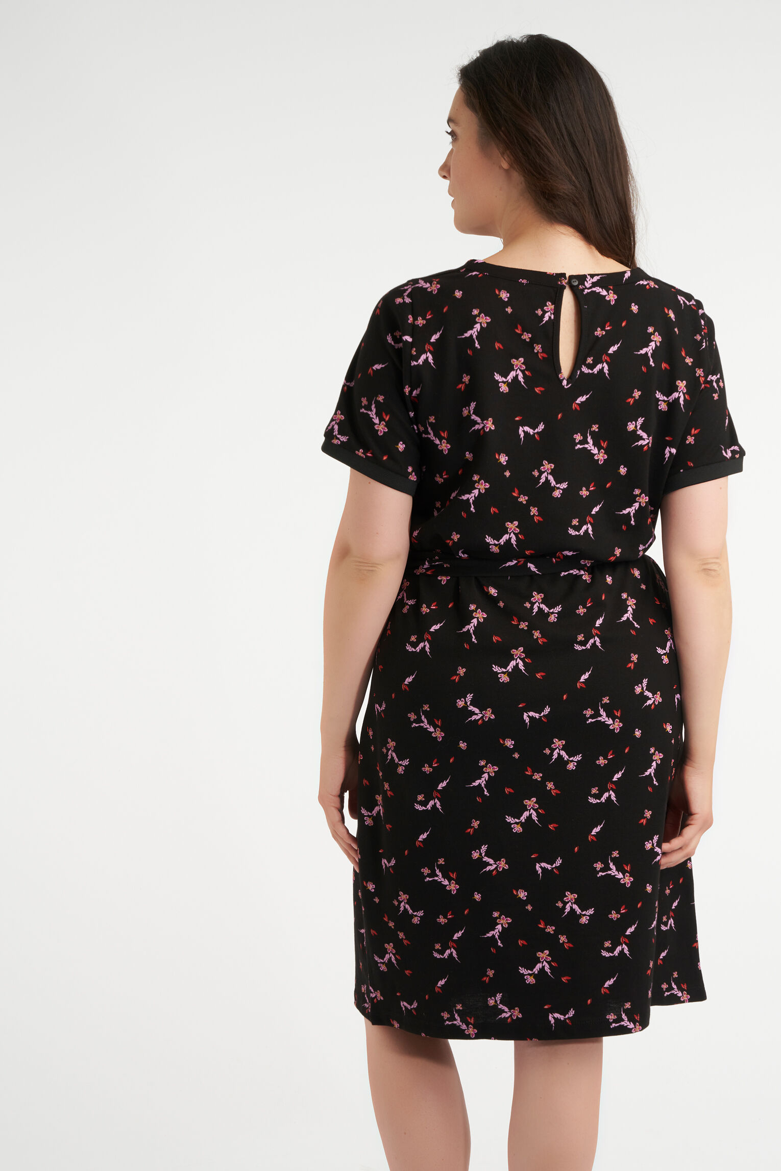 Jurk met strikceintuur image number 4