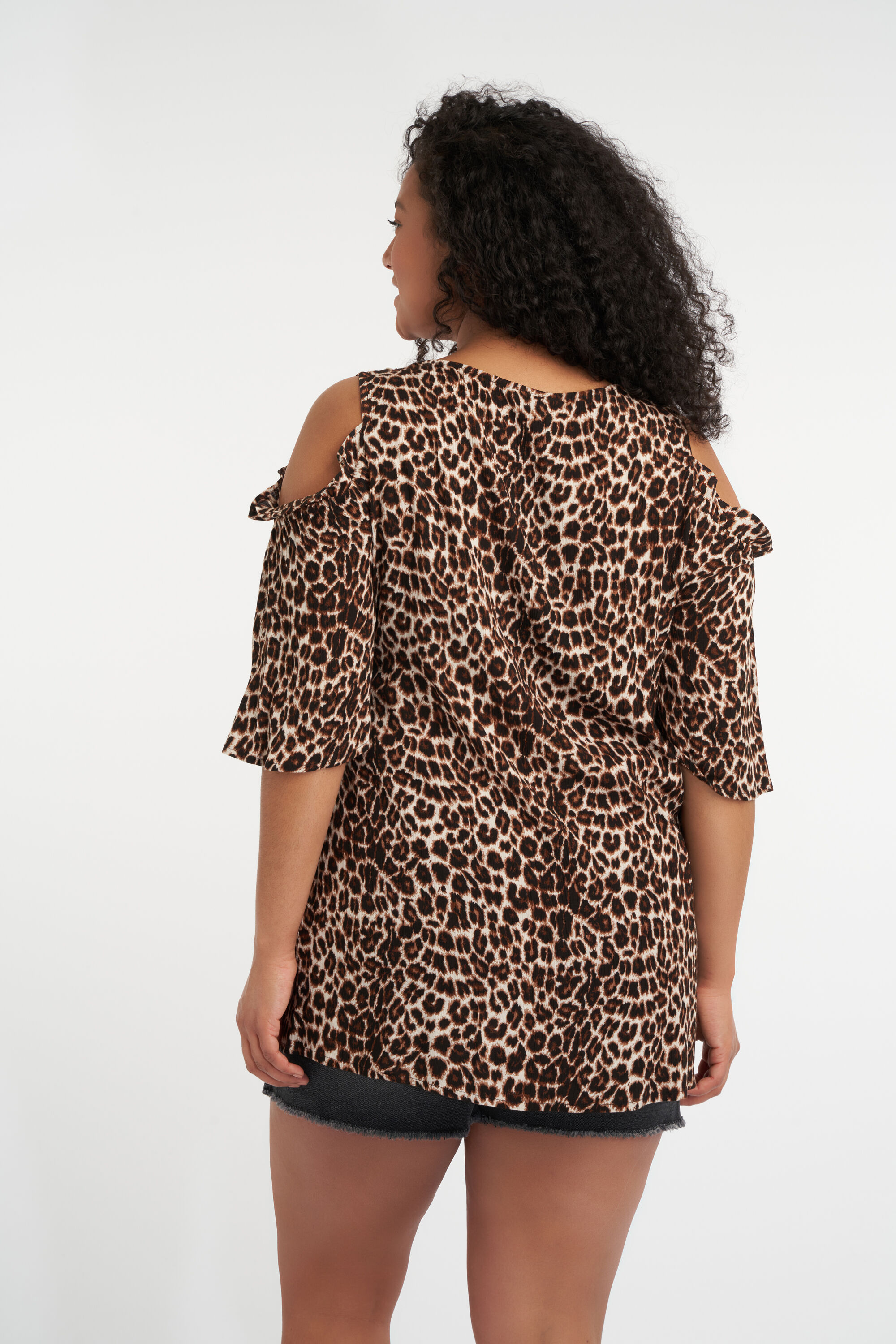 Cold shoulder blouse met luipaardprint image number 3