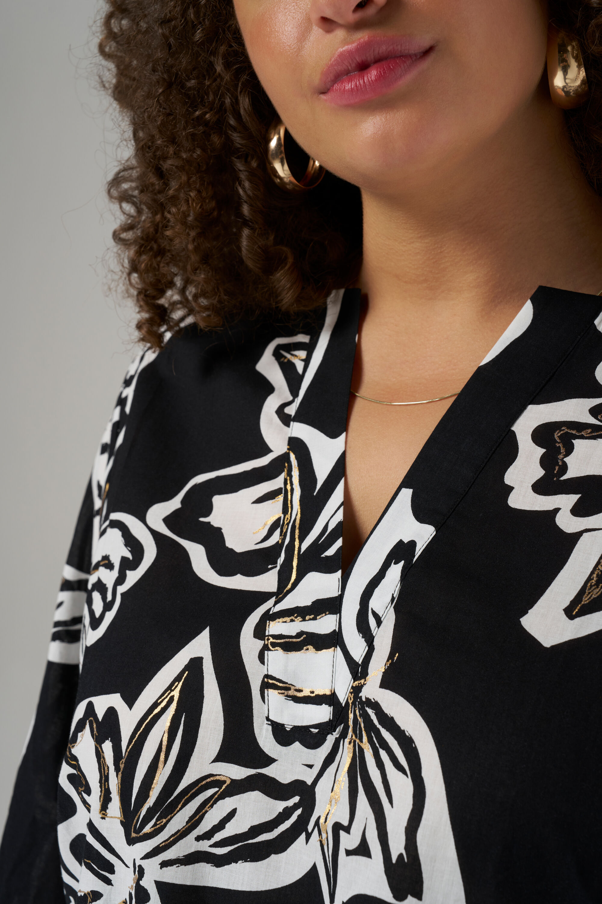 Blouse met v-hals image number 4