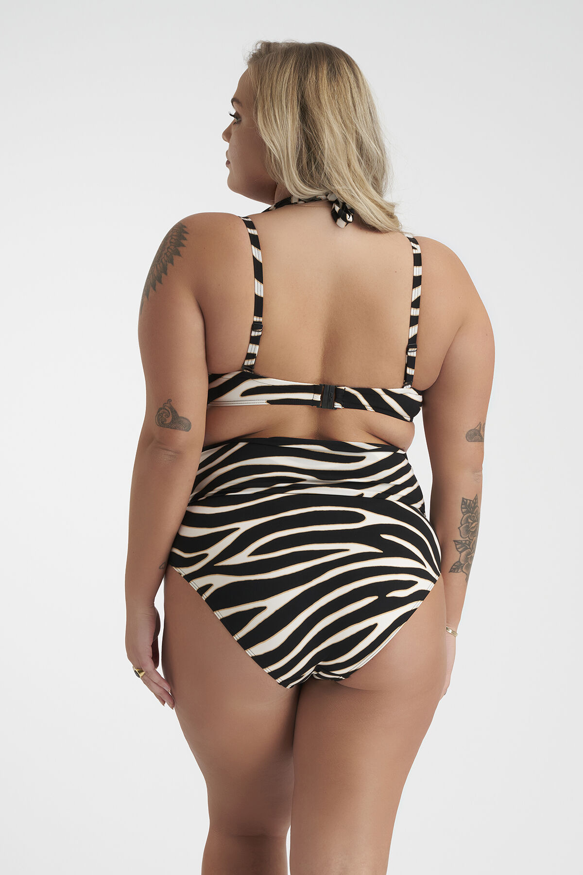 Bikini top met print image number 4